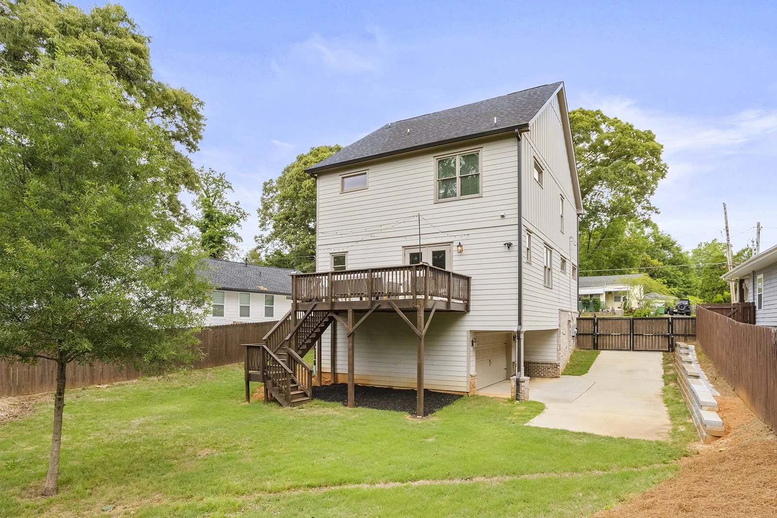 518OakDr-2080-WEB-025.jpg