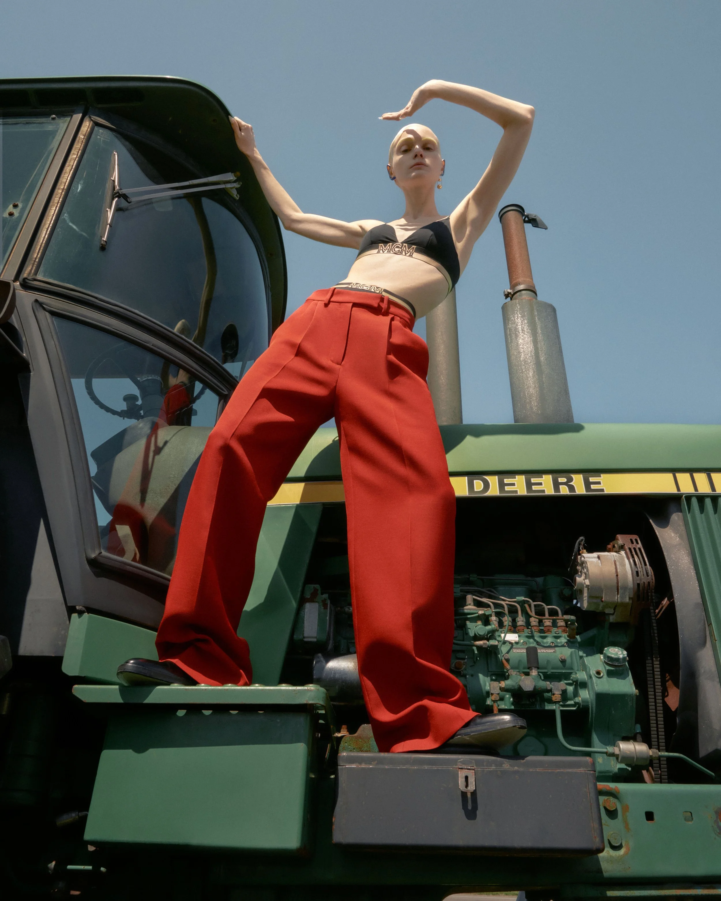 RGB 10 ALIEN FARM FAULT.jpg