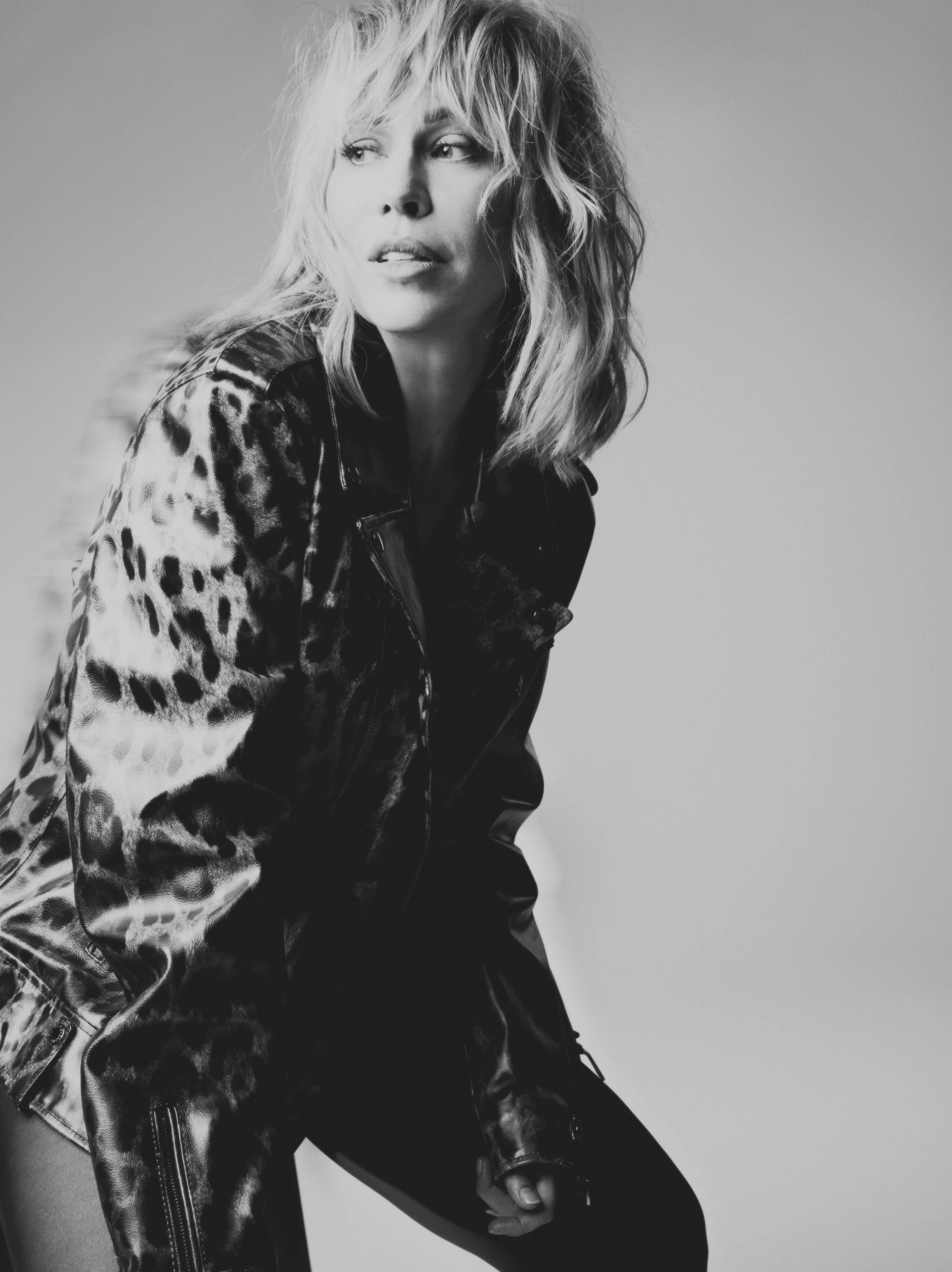 NATASHA x NUMERO_3x4_5807_DEF.jpg