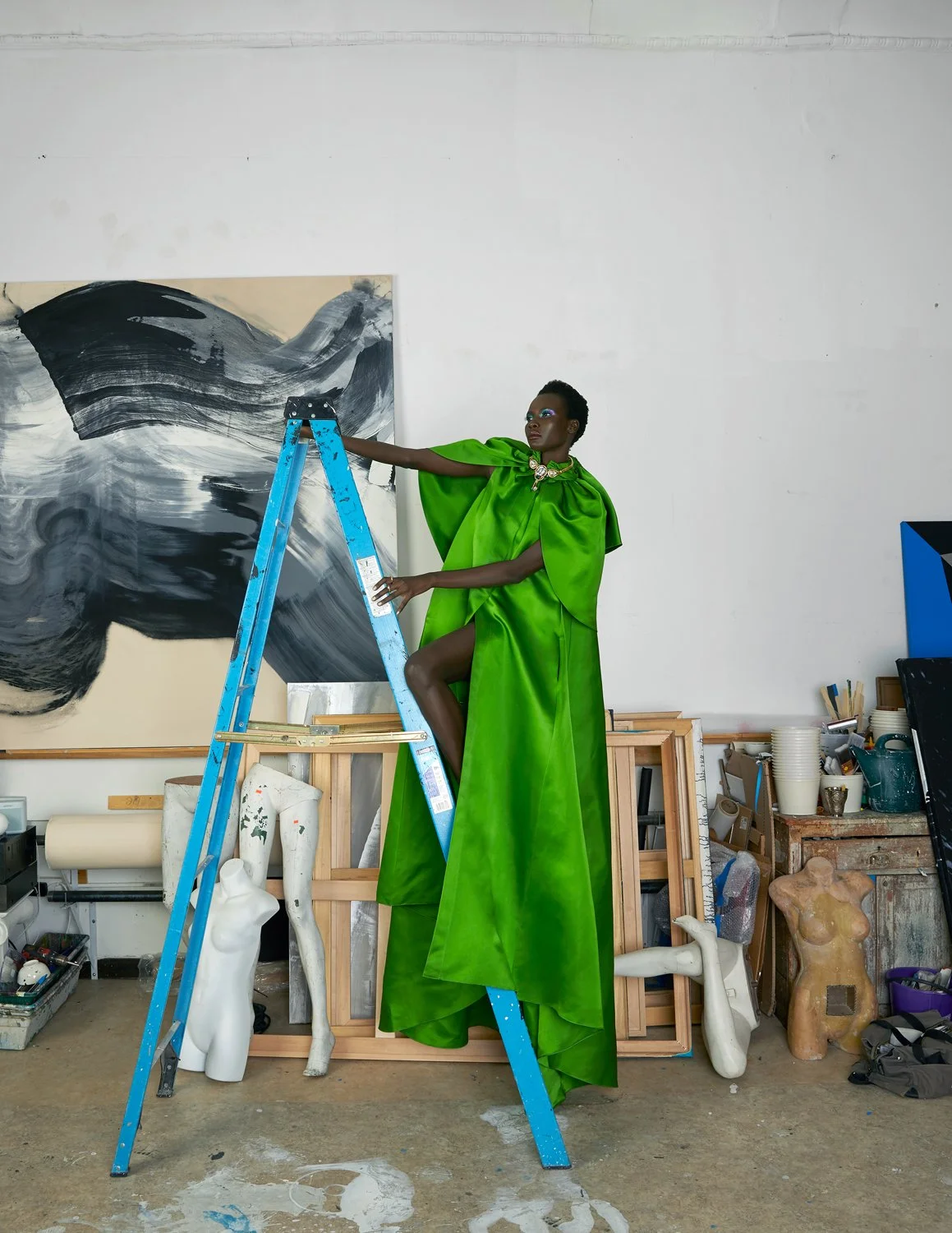 PAPER_Gallery 81_10.jpg