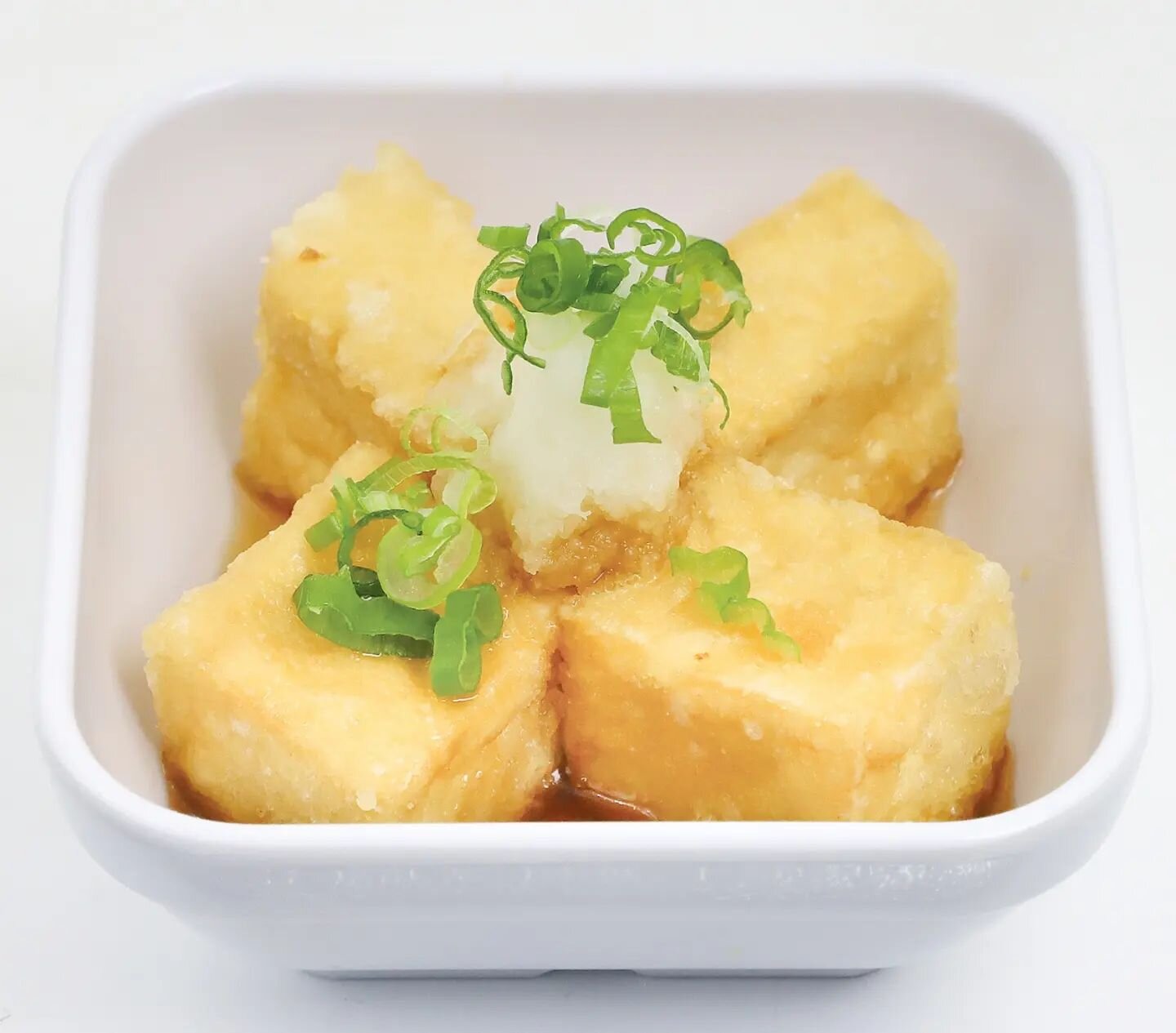 A new item ✨️ in our menu is the Age Dashi Tofu appetizer. It's deep fried tofu fried until golden brown and then served with special sauce. A must try! 👌 #oomasa #japanesefood