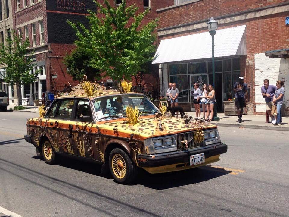 Art Car Parade - The Ant Car.jpg