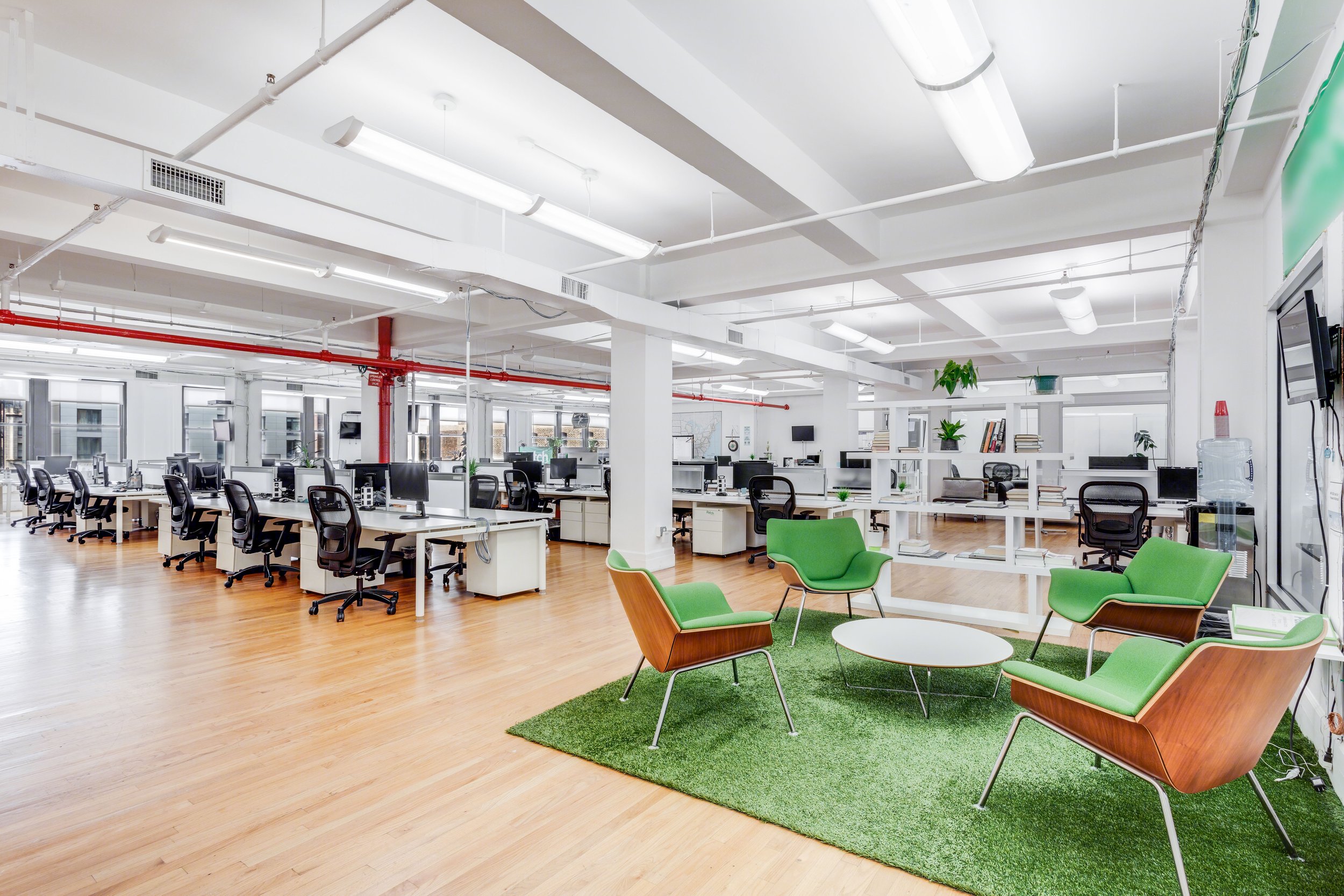 _1_1P4A1113 - Main Area.jpg