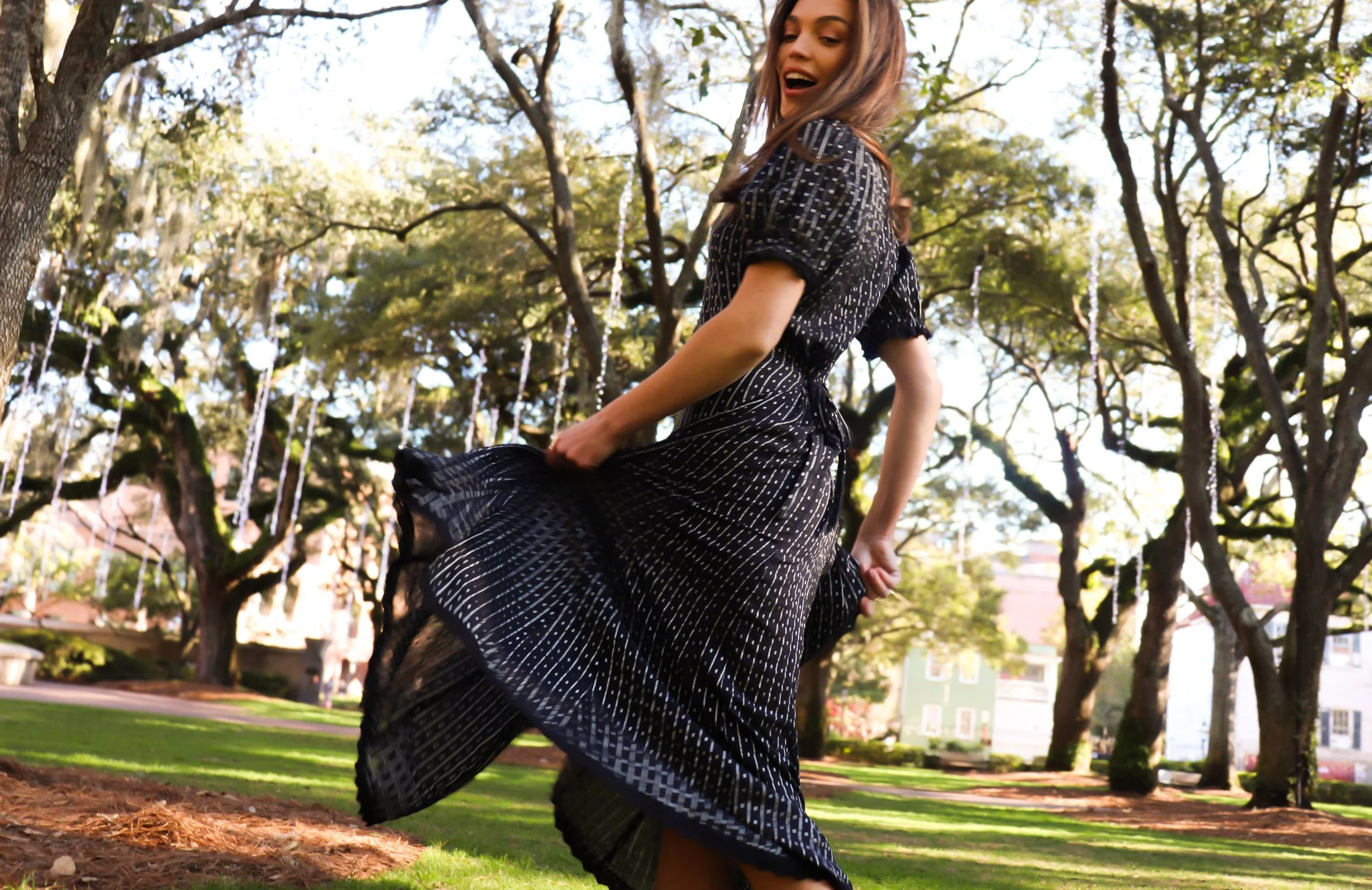 【deres / デレス】Sarah/short triangle coat Sarah Dress - Black — Praerie