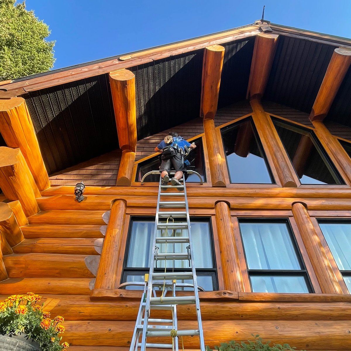 columbia valley window cleaning inset - 1.jpg