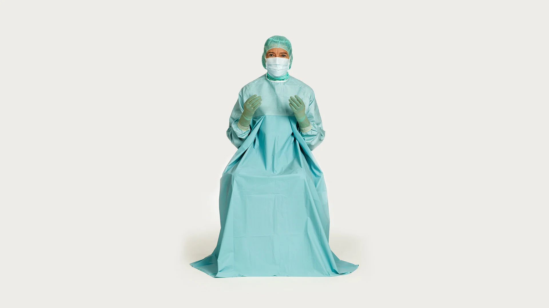 How do the Isolation Gowns Work?