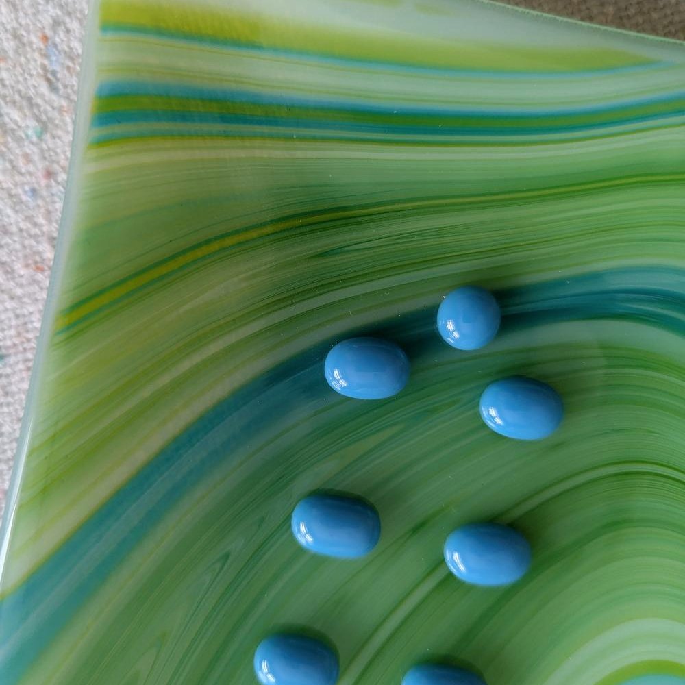 GreenNBlueSwirl-01-06.jpg