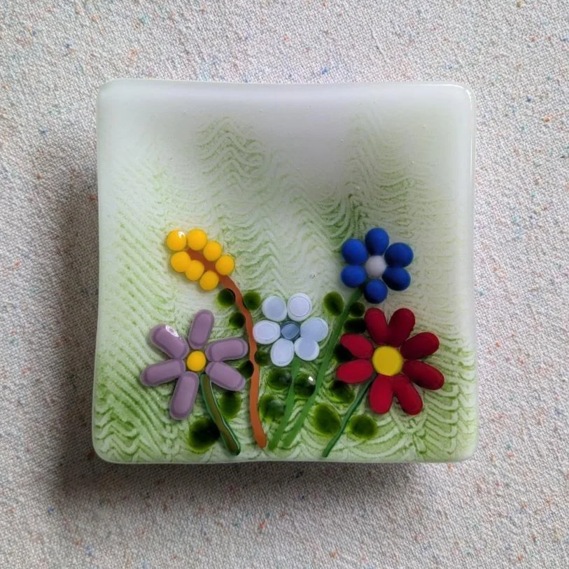 5FlowersonGreen-01-01.jpg