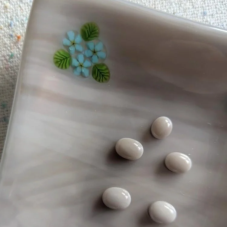 BlueBouquetsonGray-01-06.jpg