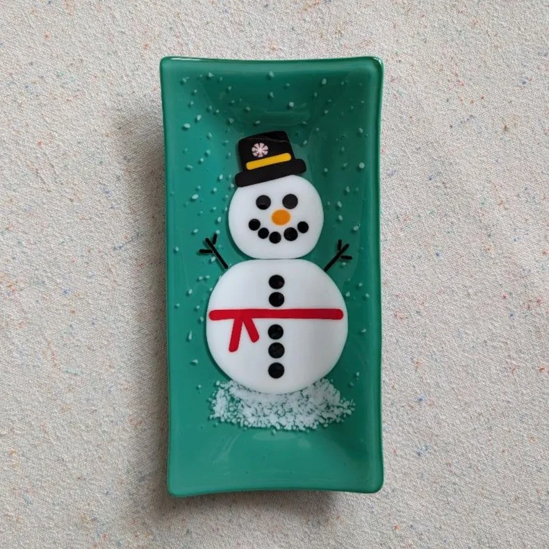 SnowmanonGreen-01-01.jpg