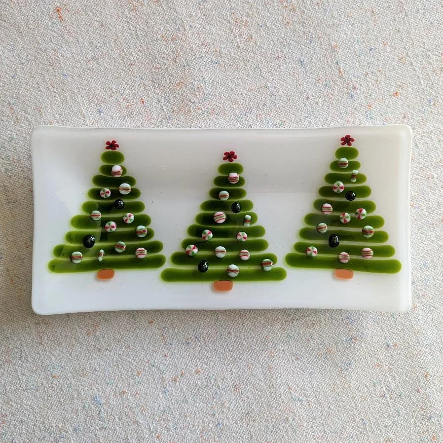 3ChristmasTrees-01-01.jpg