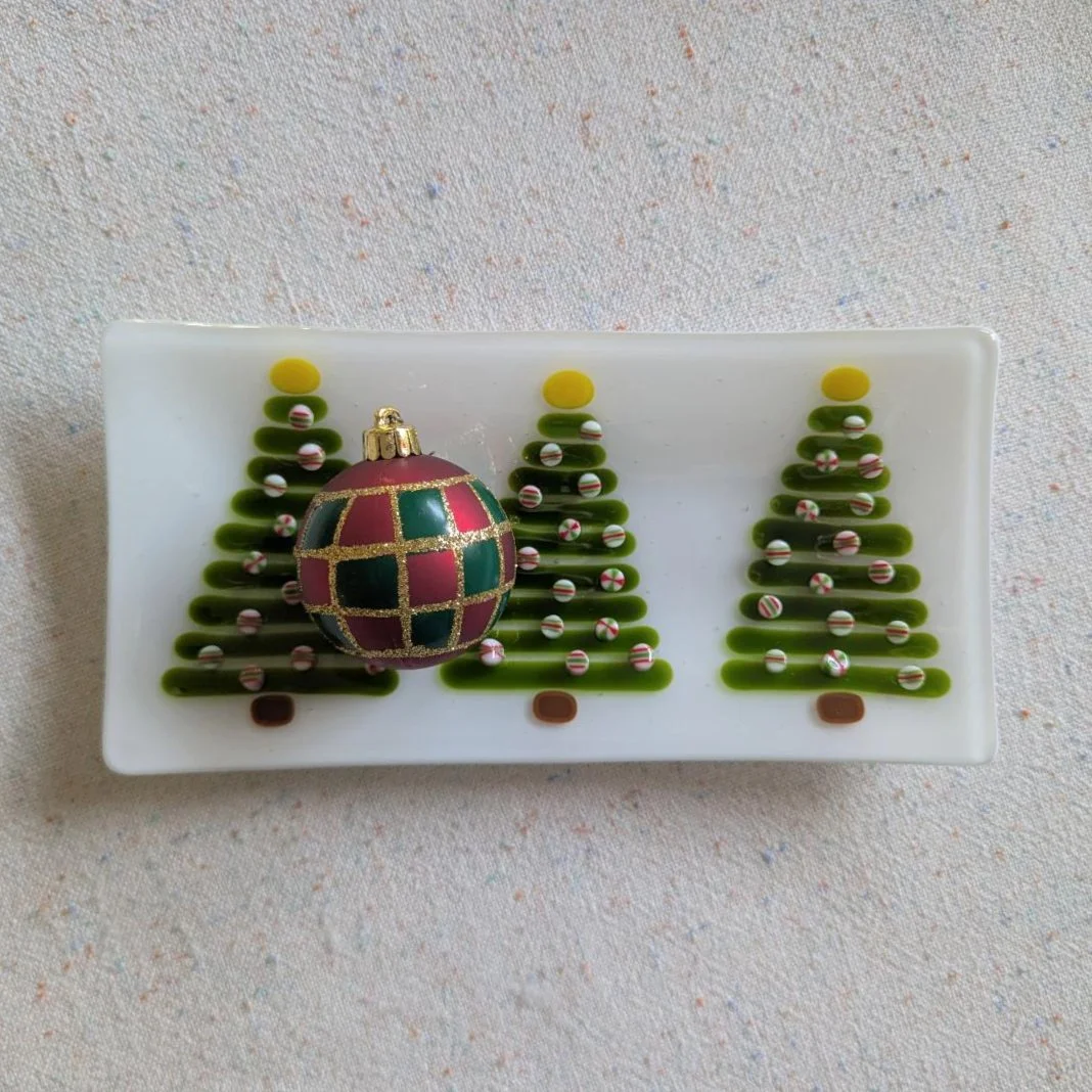 3ChristmasRWG-01-05.jpg