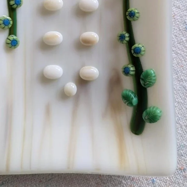 GreenBranchesonWhiteMarble-01-03.jpg