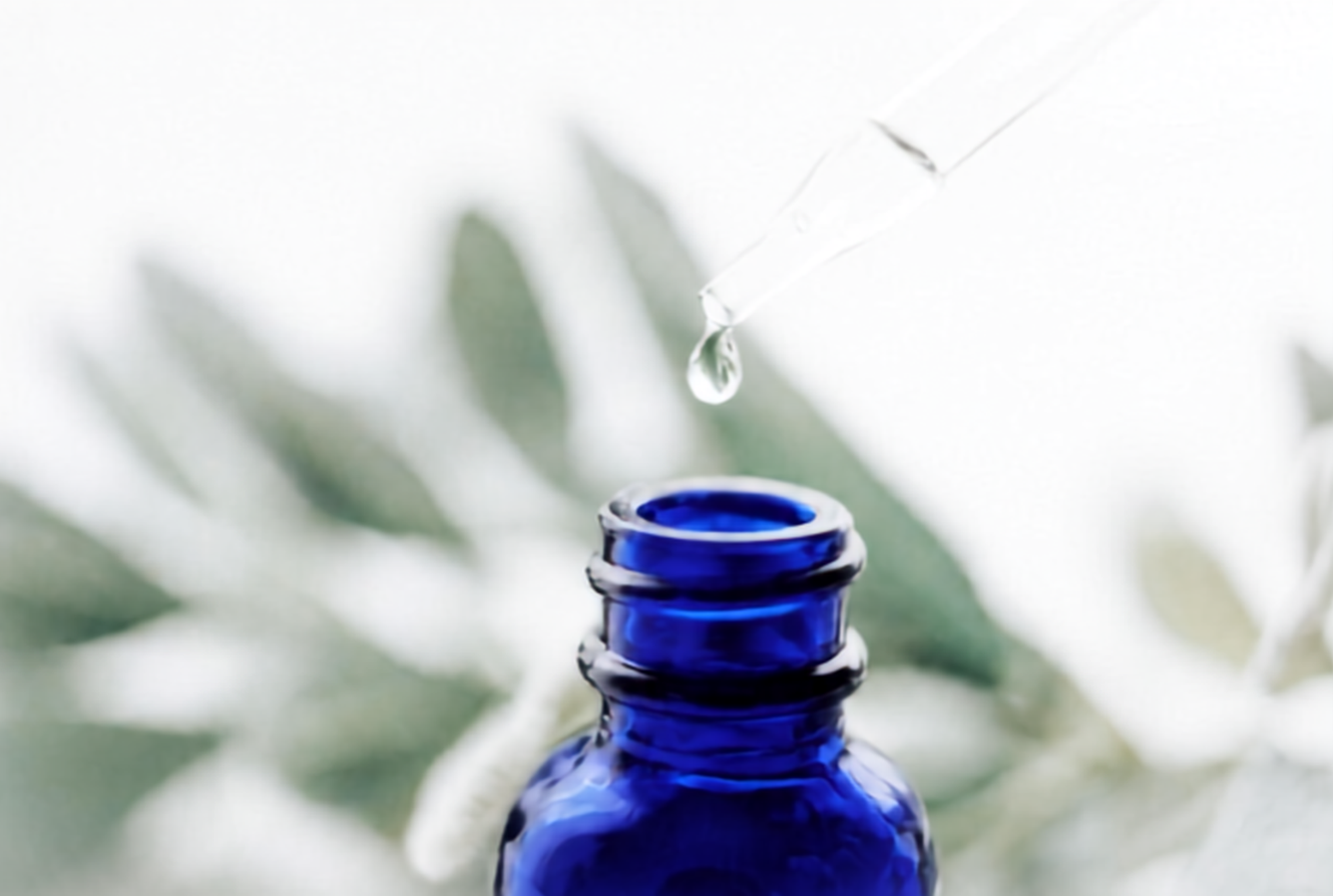 Essential-oil-bottle-2.png