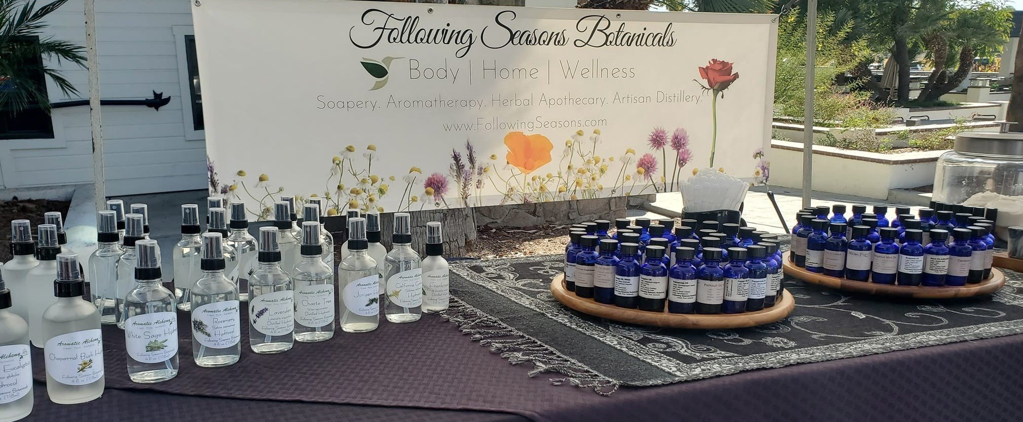 Hydrosols & Oils Display