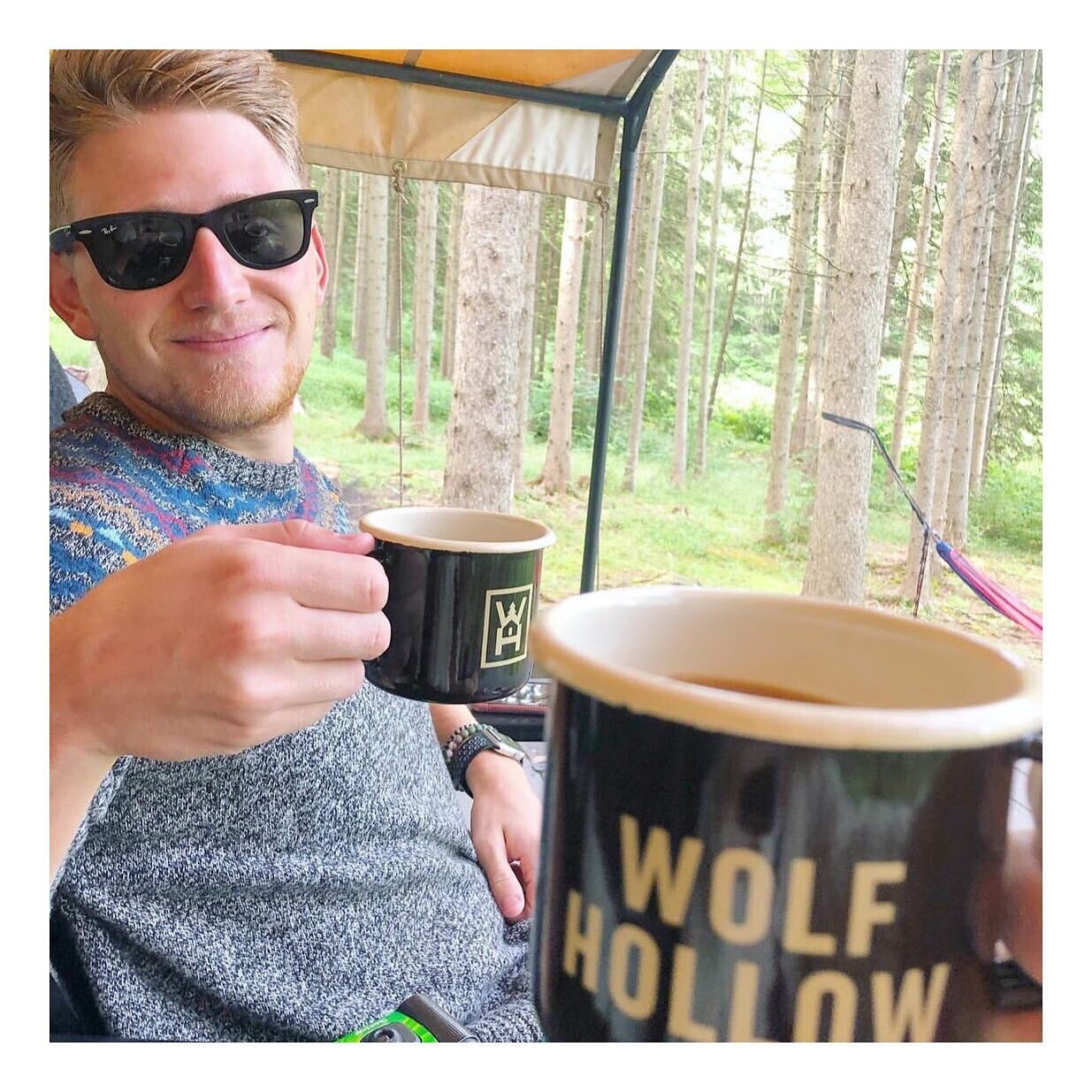 Ryan &amp; Jesse Lynn ☕️🖤☕️
.
.
.
.
#wolfhollowcamp #glamping #catskillgoodness #catskills #airbnb #getoutside #optoutside #findyourselfoutside #glampinglife #glampinghub #jungmaven #macauslandswoolenmill #escapebklyn #visitcatskills #glampingtent #