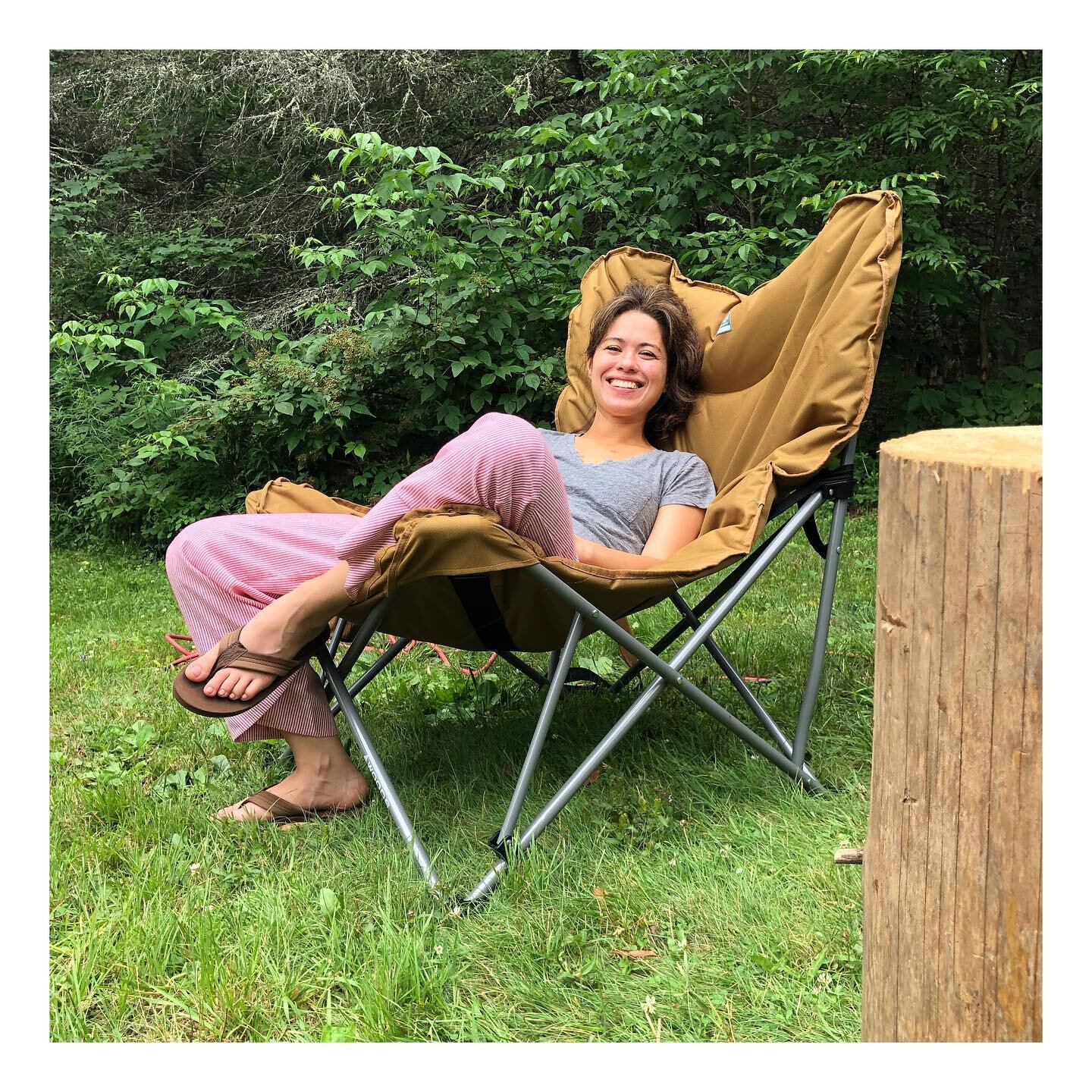 @woodscanada camp chair is treating Robin right. Comfy and quite roomy. 🏆 
. 
.
.
.
#wolfhollowcamp #glamping #catskillgoodness #catskills #airbnb #getoutside #optoutside #findyourselfoutside #glampinglife #glampinghub #visitcatskills #catskillweath