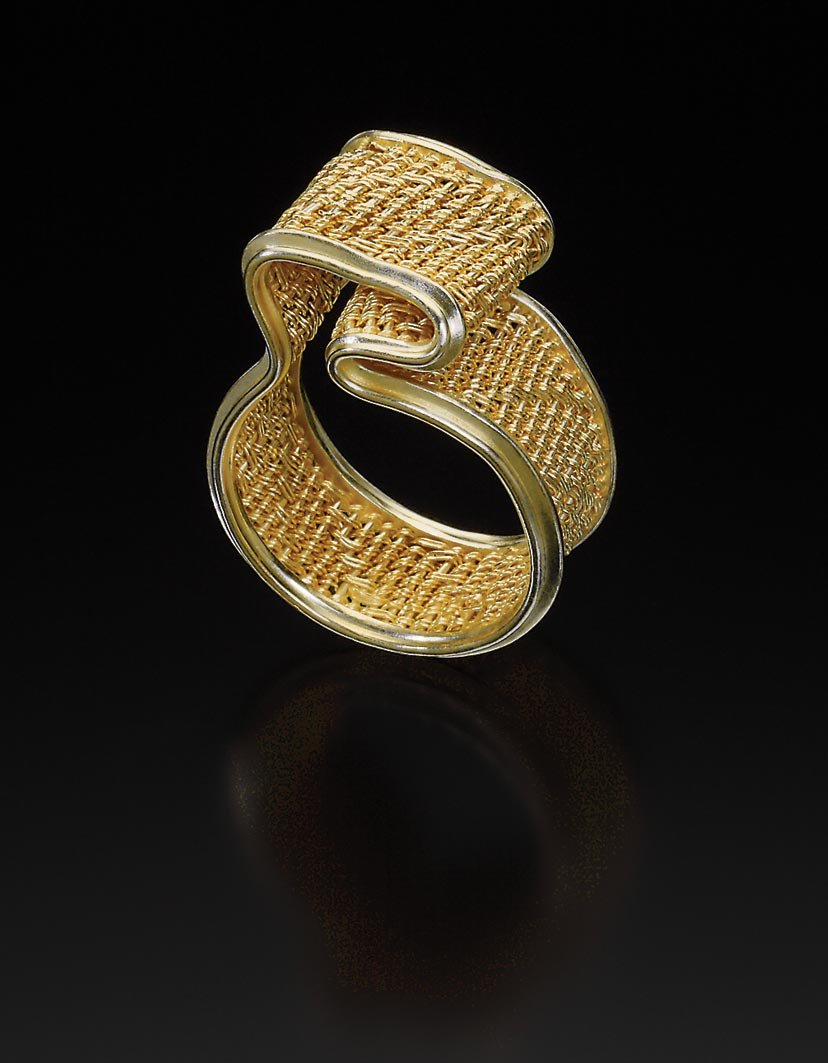 RING #90 of eighteen and twenty-two karat gold; 3.5 × 2.5 × 0.6 centimeters, 1998.  Collection of the artist.  