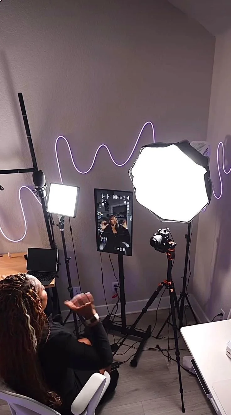 How to Build a Home Photography Studio (Even with No Experience ...