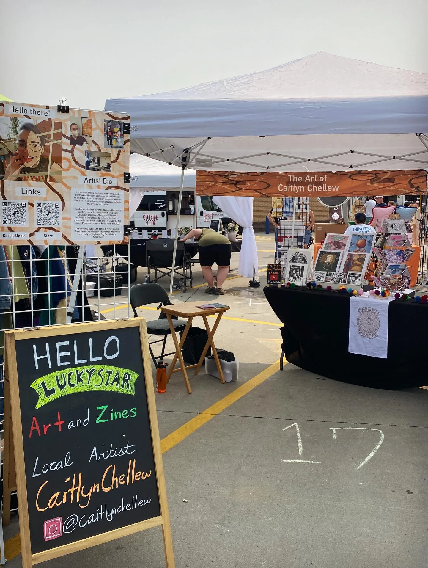 Come say hi to me at @luckystariowa! I&rsquo;ll be prepping and hopefully carving my next printmaking piece~ Booth 17 from 11-4 at downtown Fareway in Ames!

#luckystariowa #ames #iowa