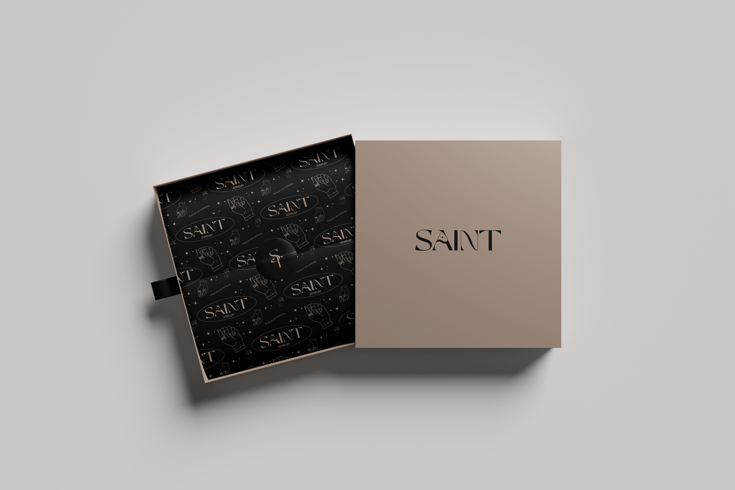 Gift Box Mockup SAINT.png