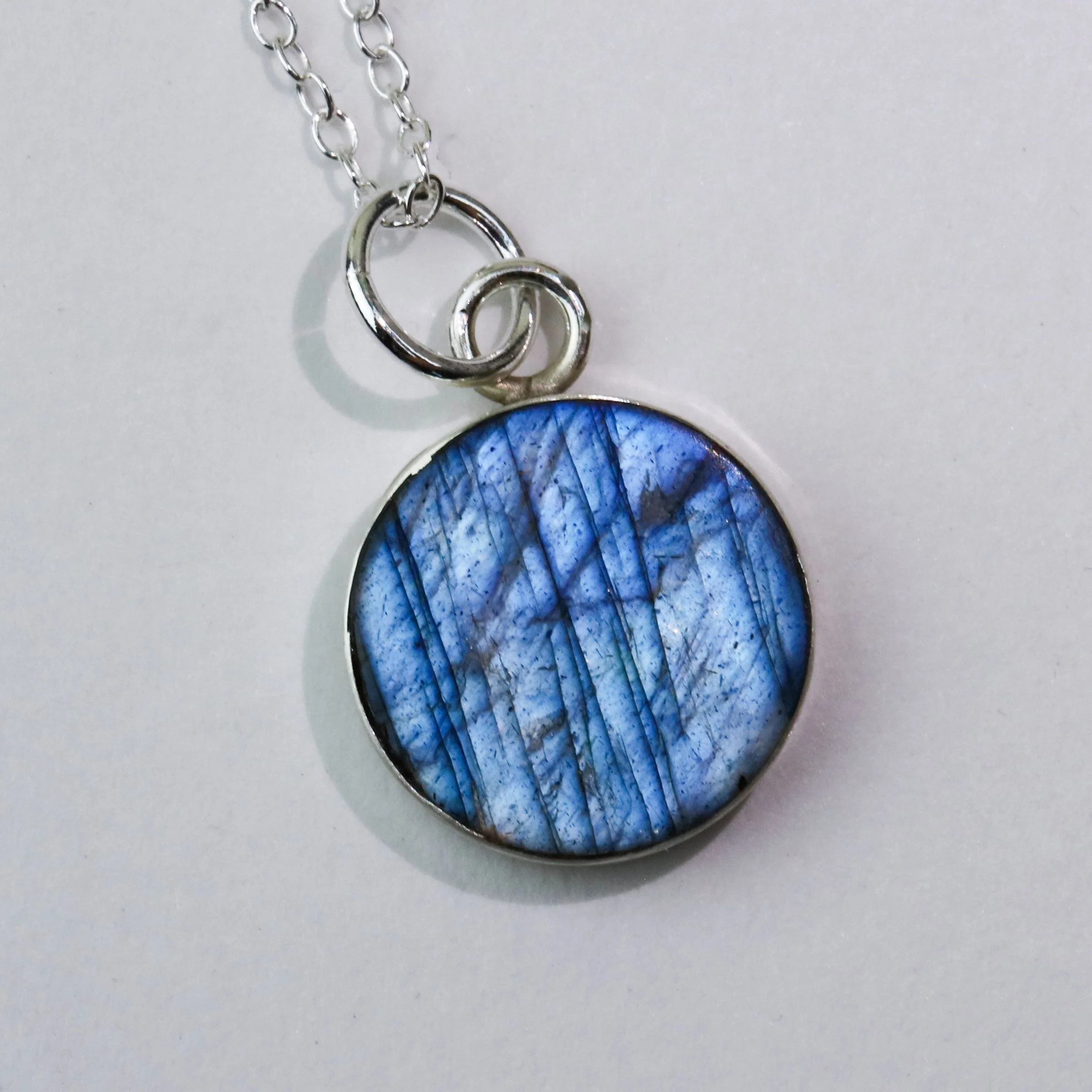 LabradoriteEverydayPendant2.jpg