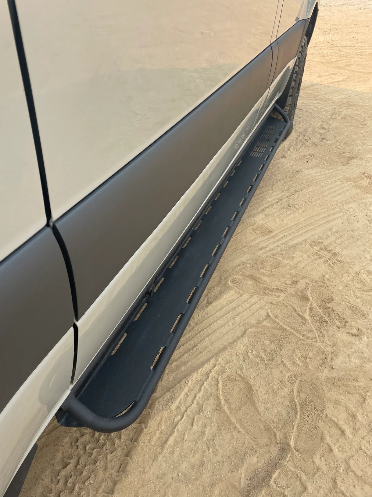 sv-sprinter-side-steps-sandy-vans-10.jpg