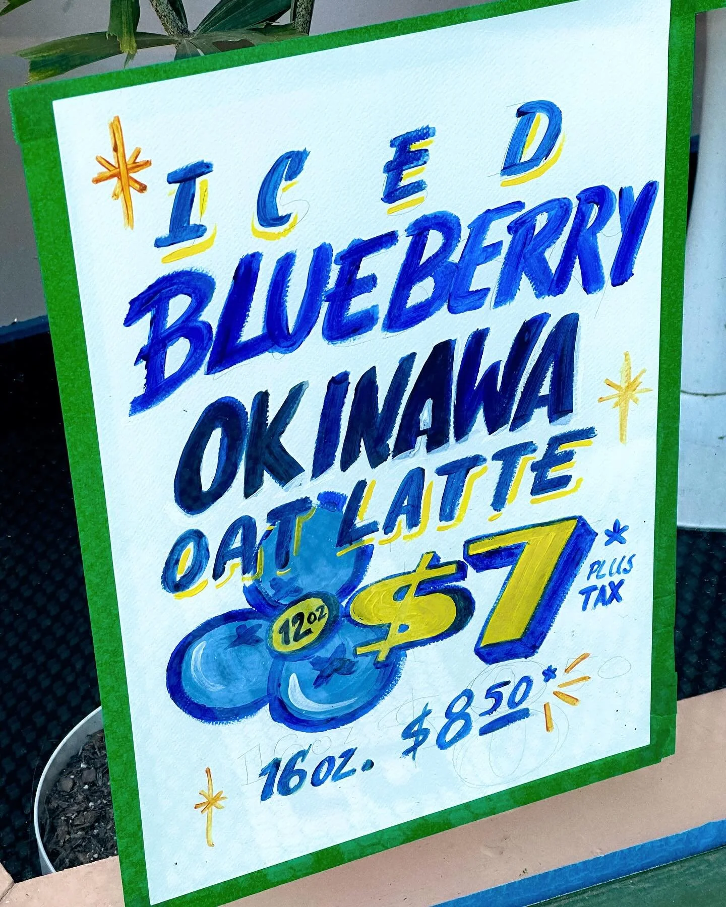 SHE&rsquo;S BACK 🫐 We blue ourselves again
Blueberry Okinawa Oat Latte for summertime. 

🫐🫐🫐
#chicagocoffee #owensfamous #chicagosupperclub #coffeeaesthetic #signpainting