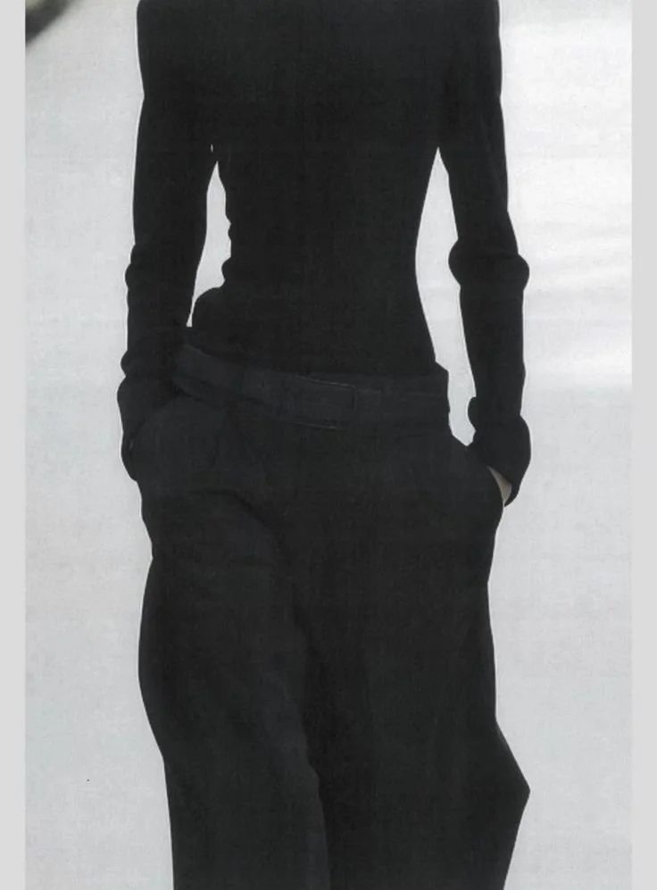 Couture 90s fashion minimalism.jpeg