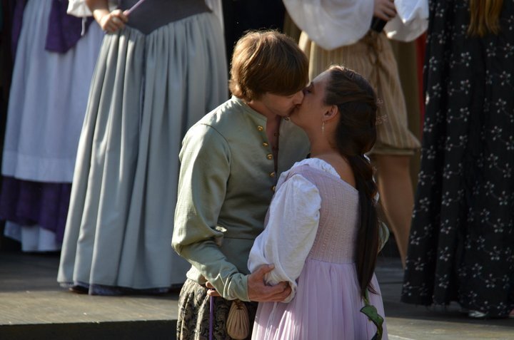 Romeo and Juliet 2.jpg