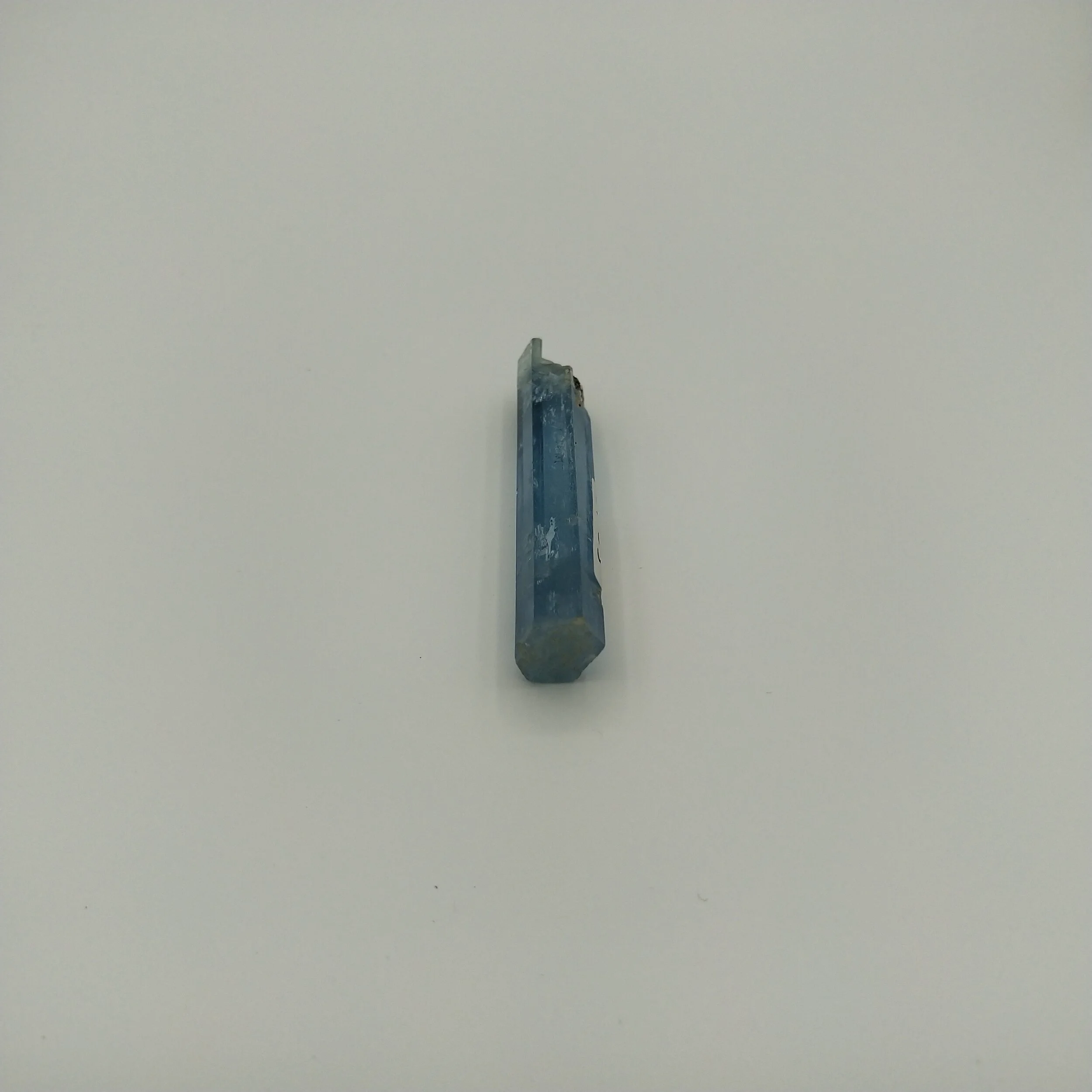 ROUGH AQUAMARINE 21.87 g