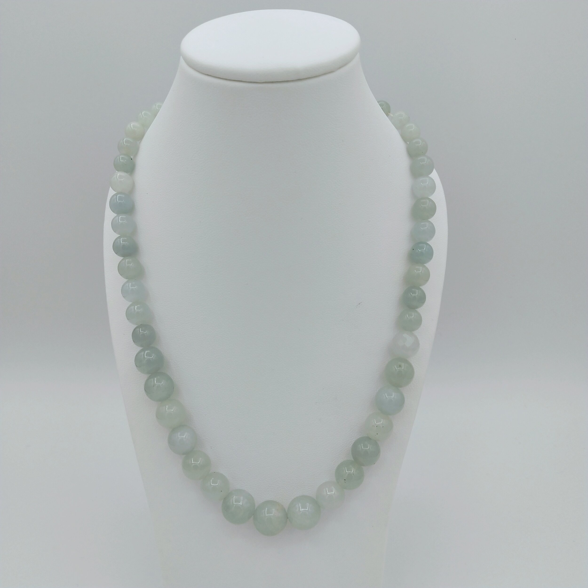 AQUAMARINE  MILKY  217.47