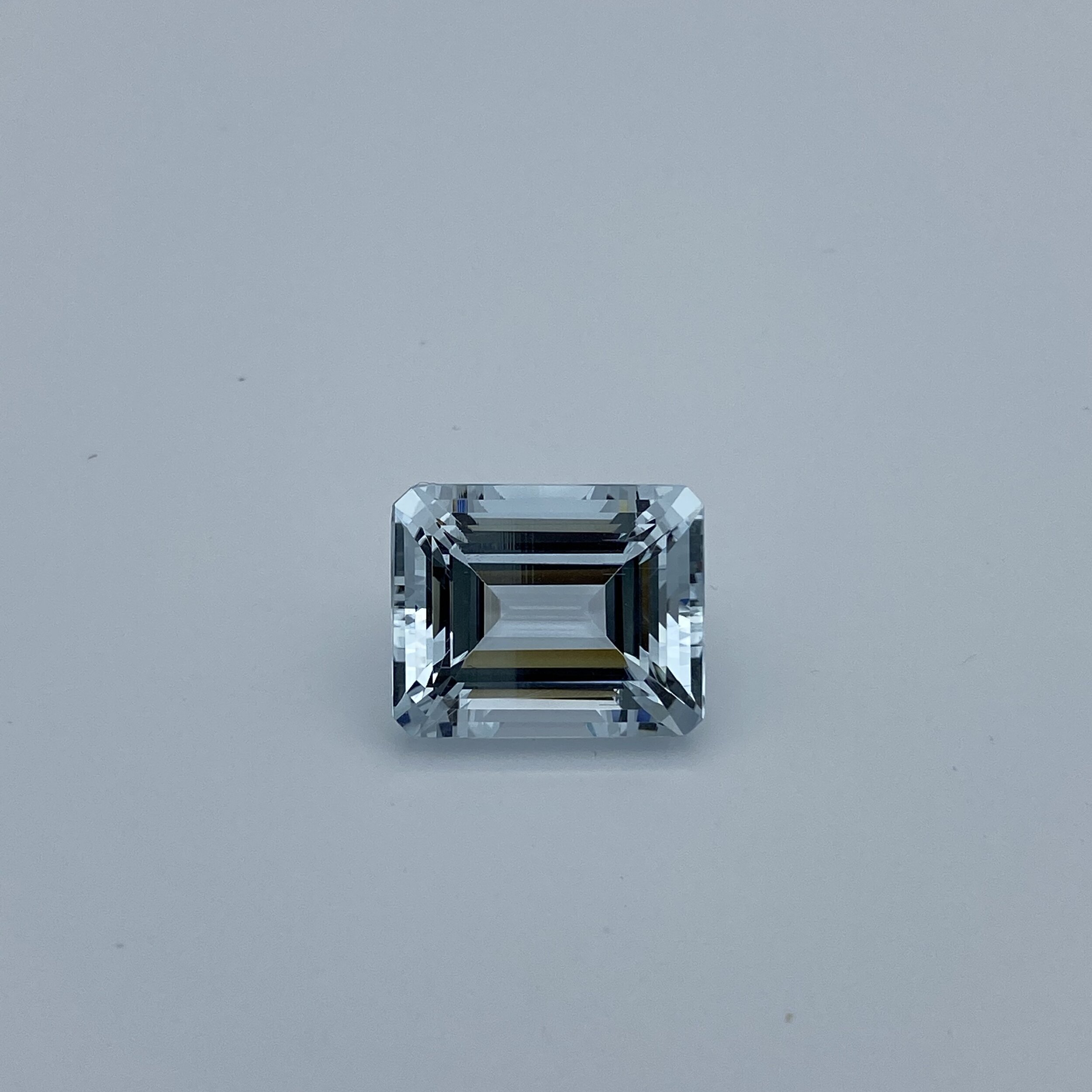 AQUAMARINE OCT 32.59