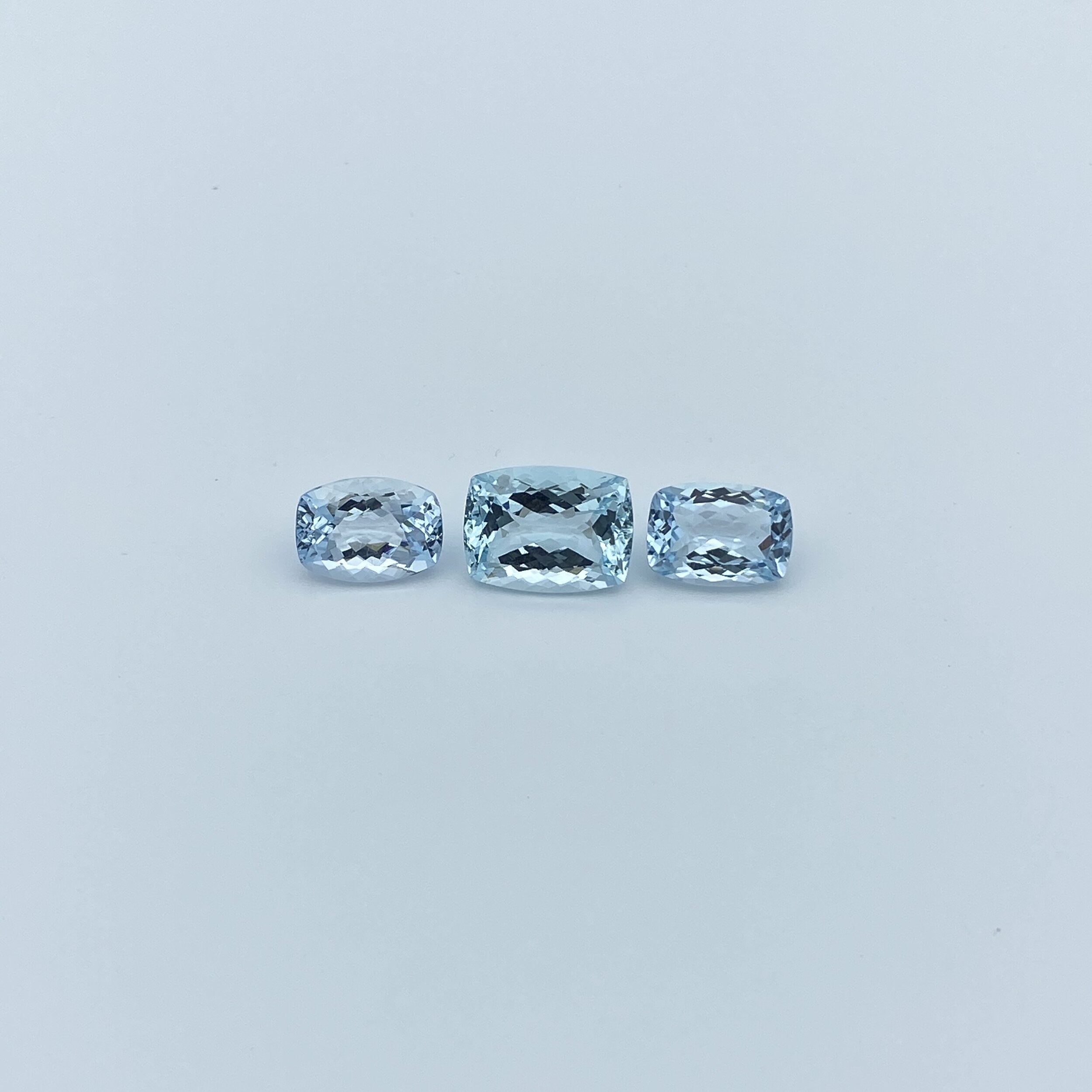 AQUAMARINE CUS 22.38