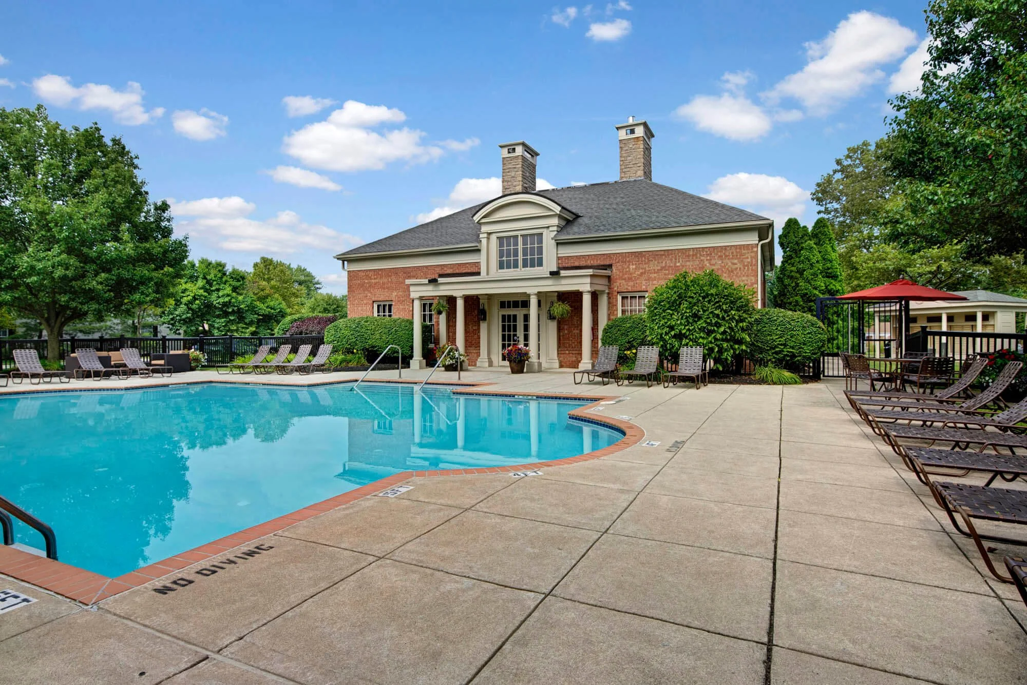 Gallery Hilliard, OH Apartments & Townhomes — Heritage Green