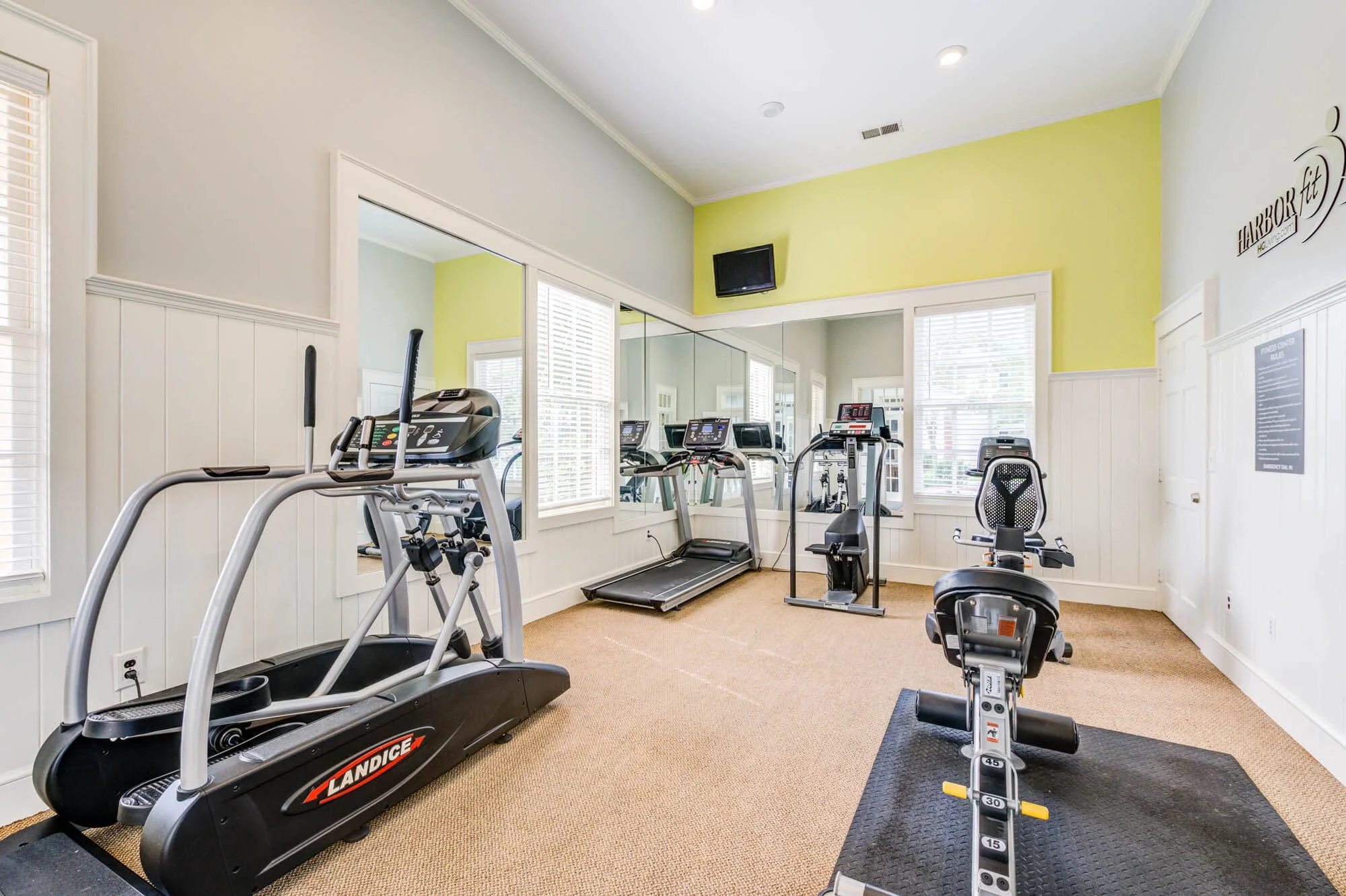 Gallery Hilliard, OH Apartments & Townhomes — Heritage Green