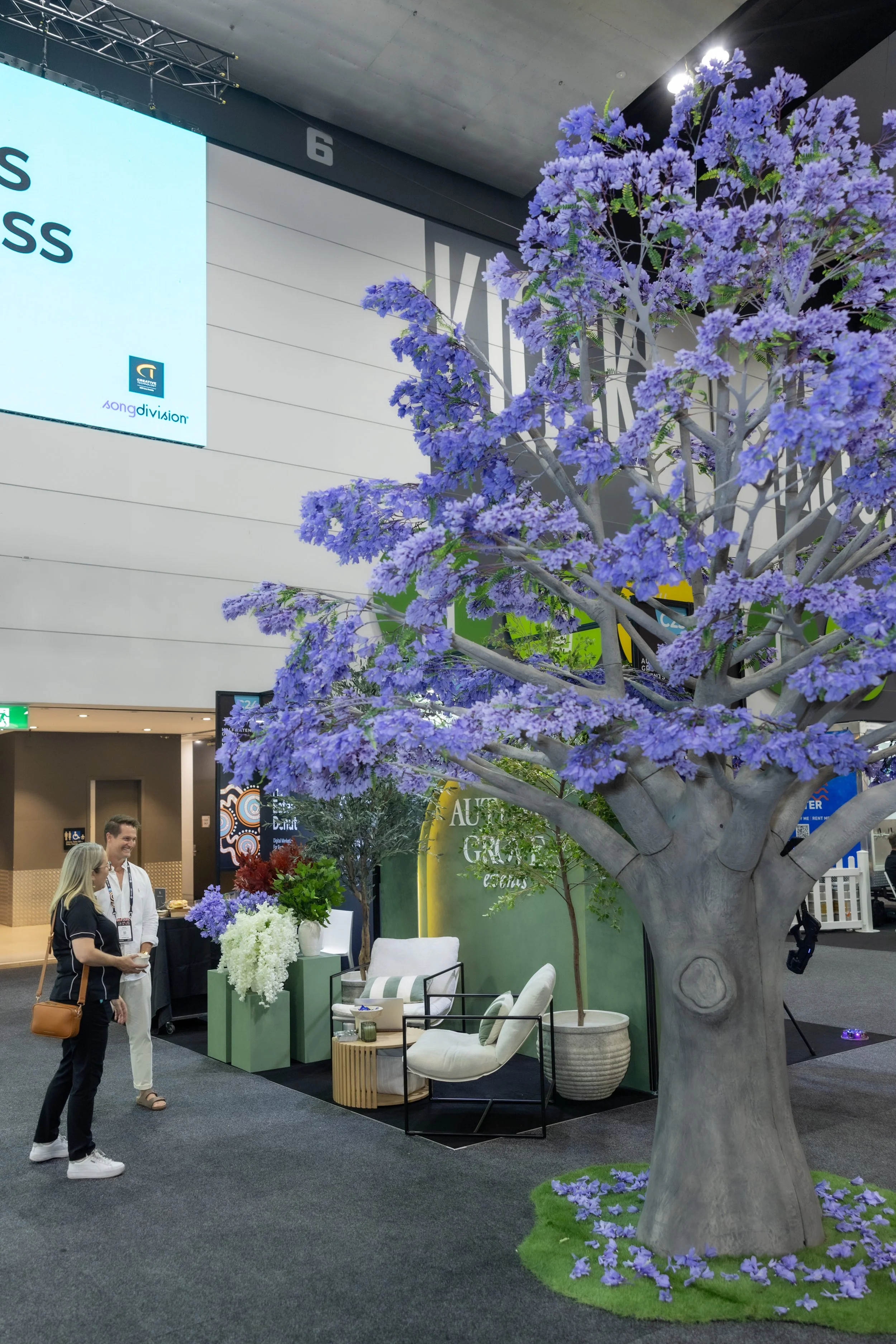 Expo CORPORATE FACE.jpg