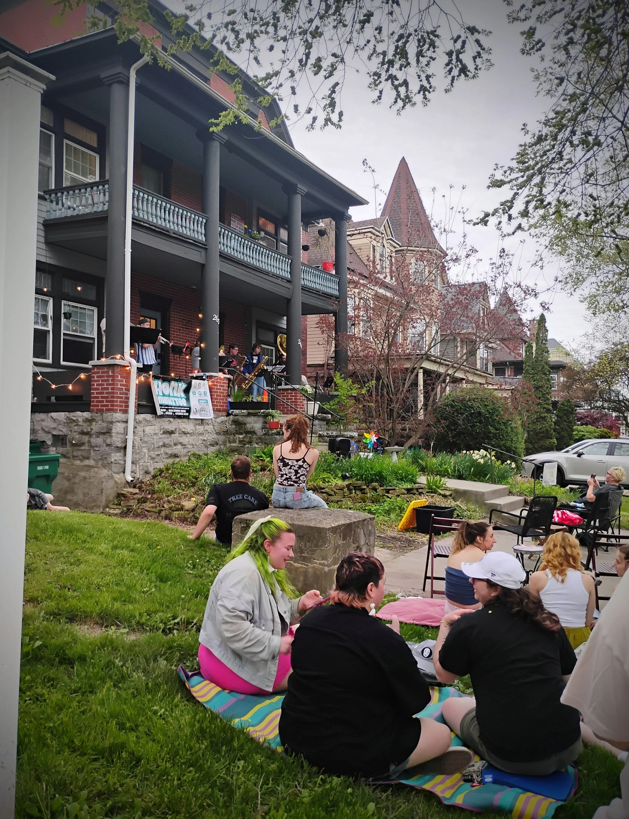 Buffalo Music Scene In Your Front Yard: Elmwood Porchfest