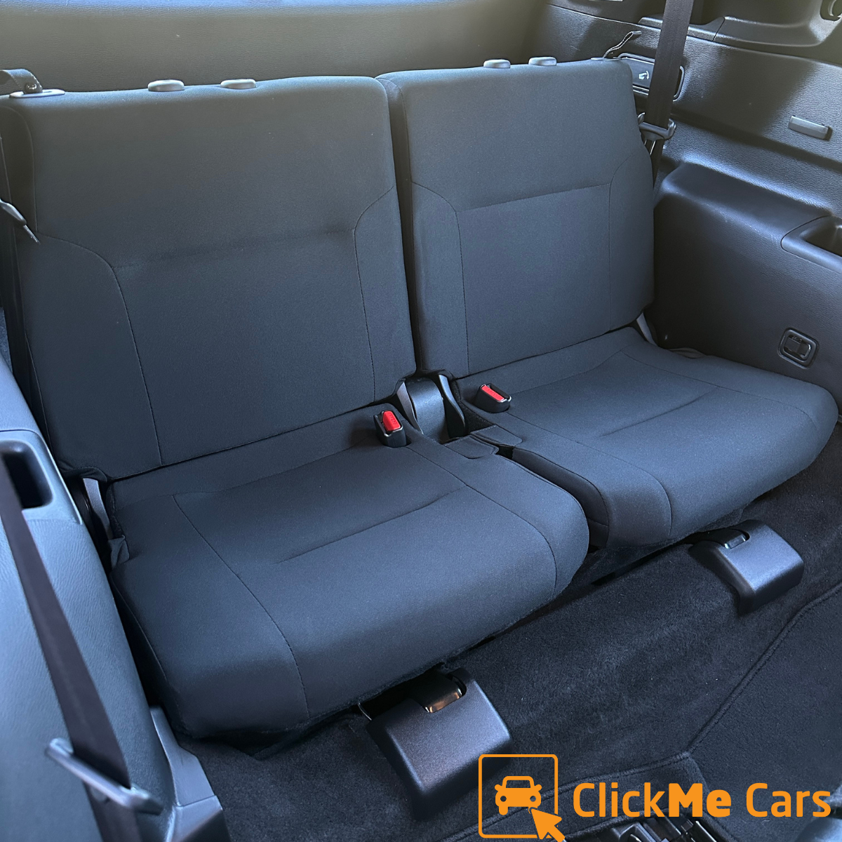 Interior 3.png