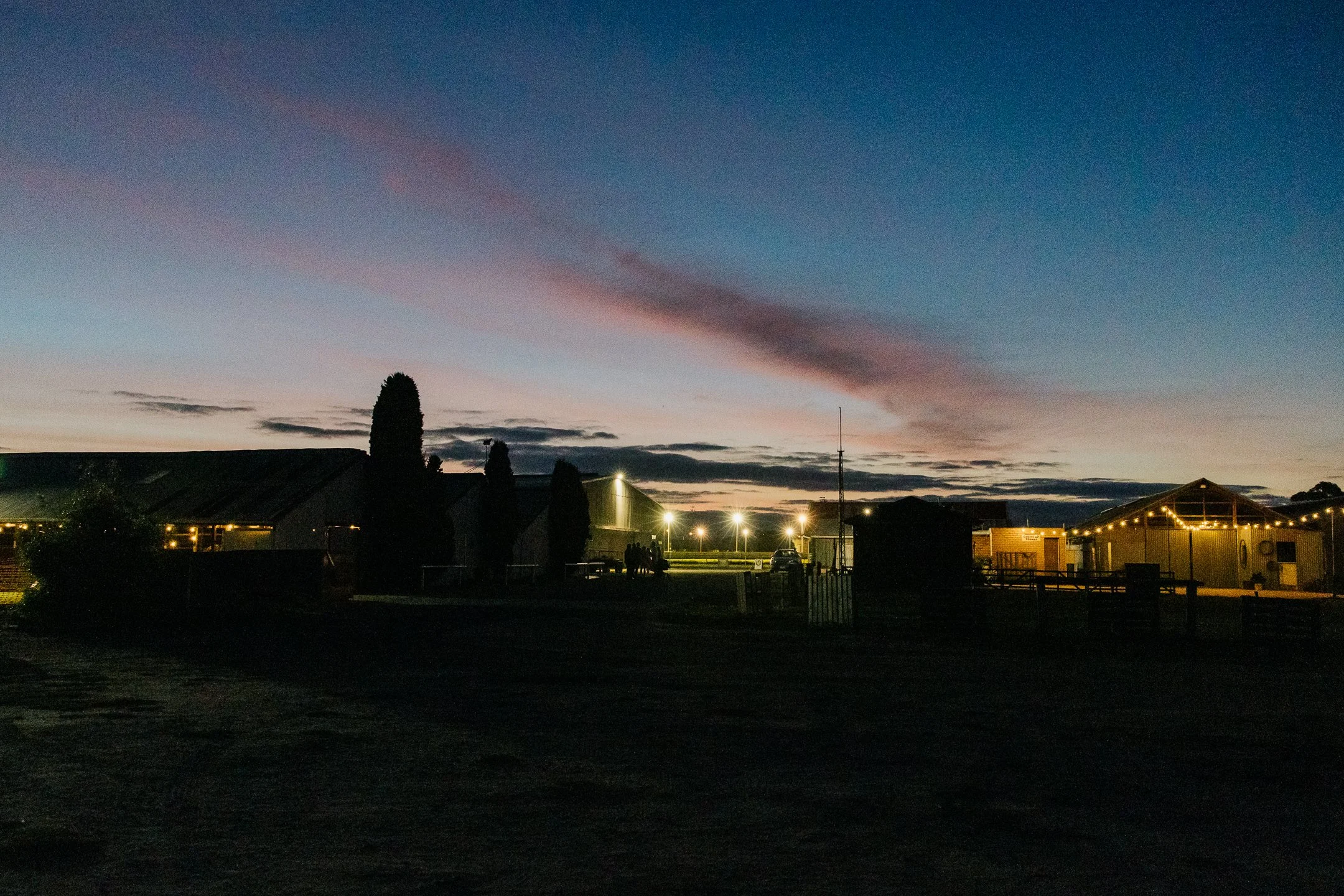 GAB ROSS WIMMERA WEDDING PHOTOGRAPHER-0516.jpg