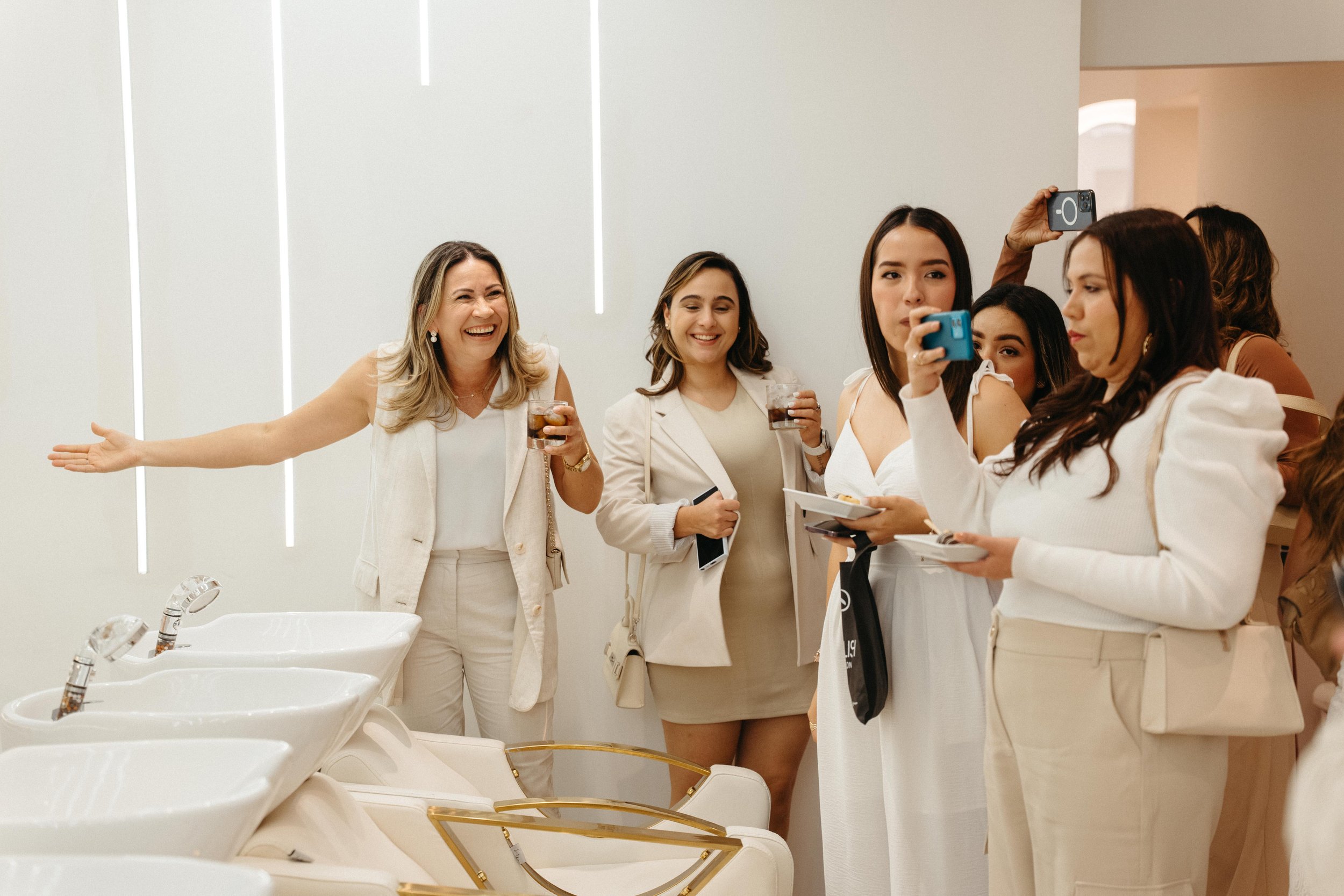 Polish Salon-151.jpg