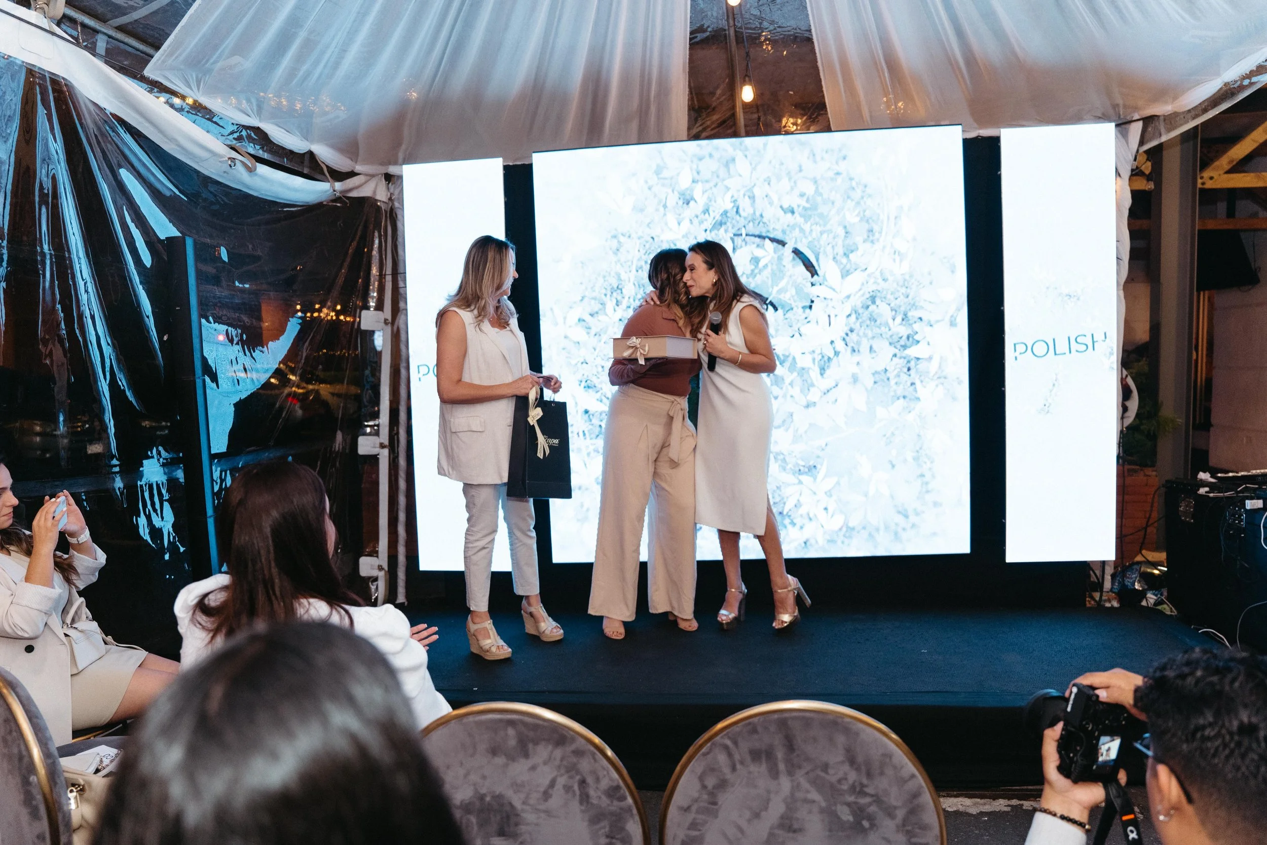 Polish Salon-102.jpg