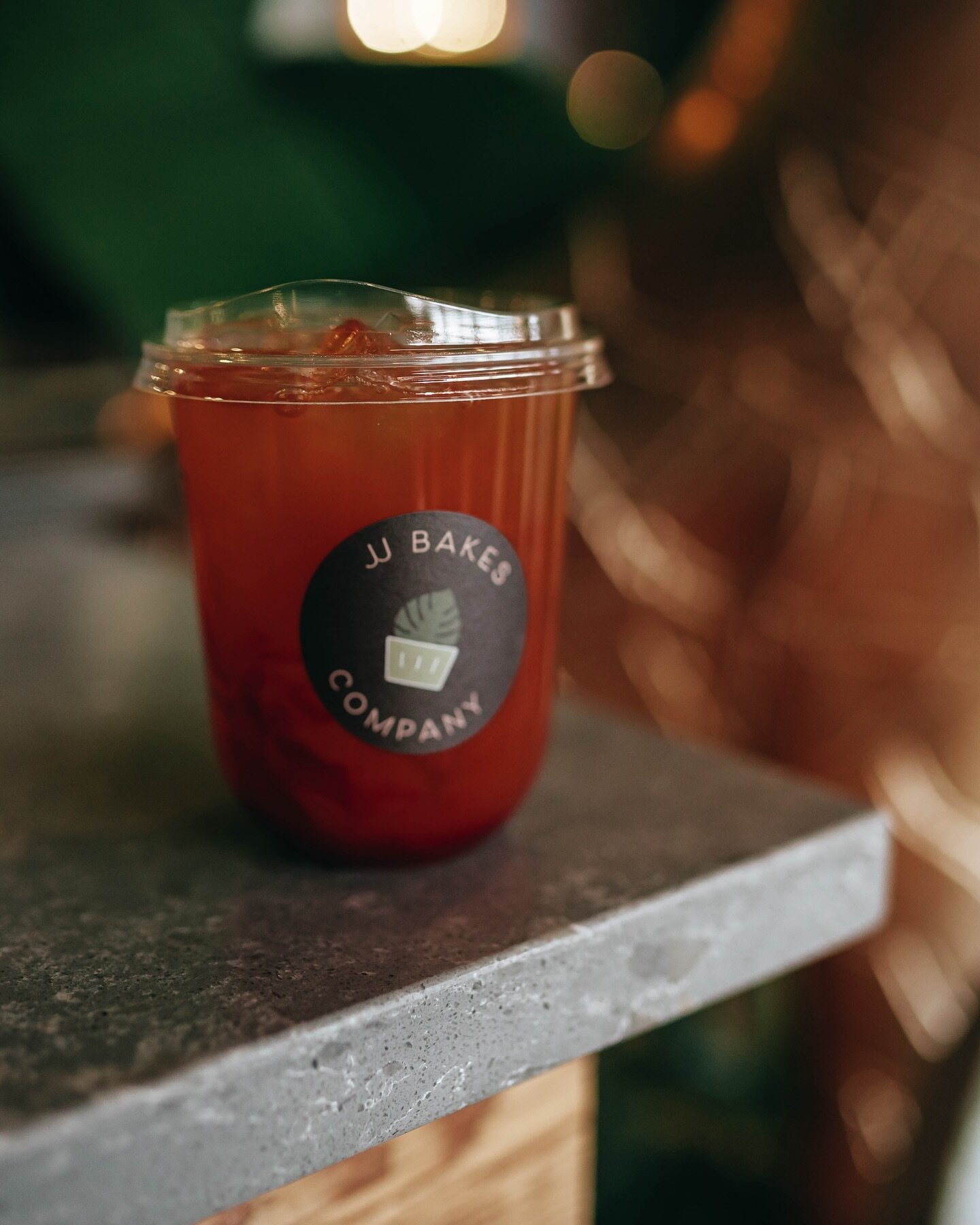Have you tried our Raspberry Calamansi Black Tea Lemonade? It&rsquo;s only available until February 15th, so make sure you grab yours today! 
#coffeeshop #yvreats #bakery