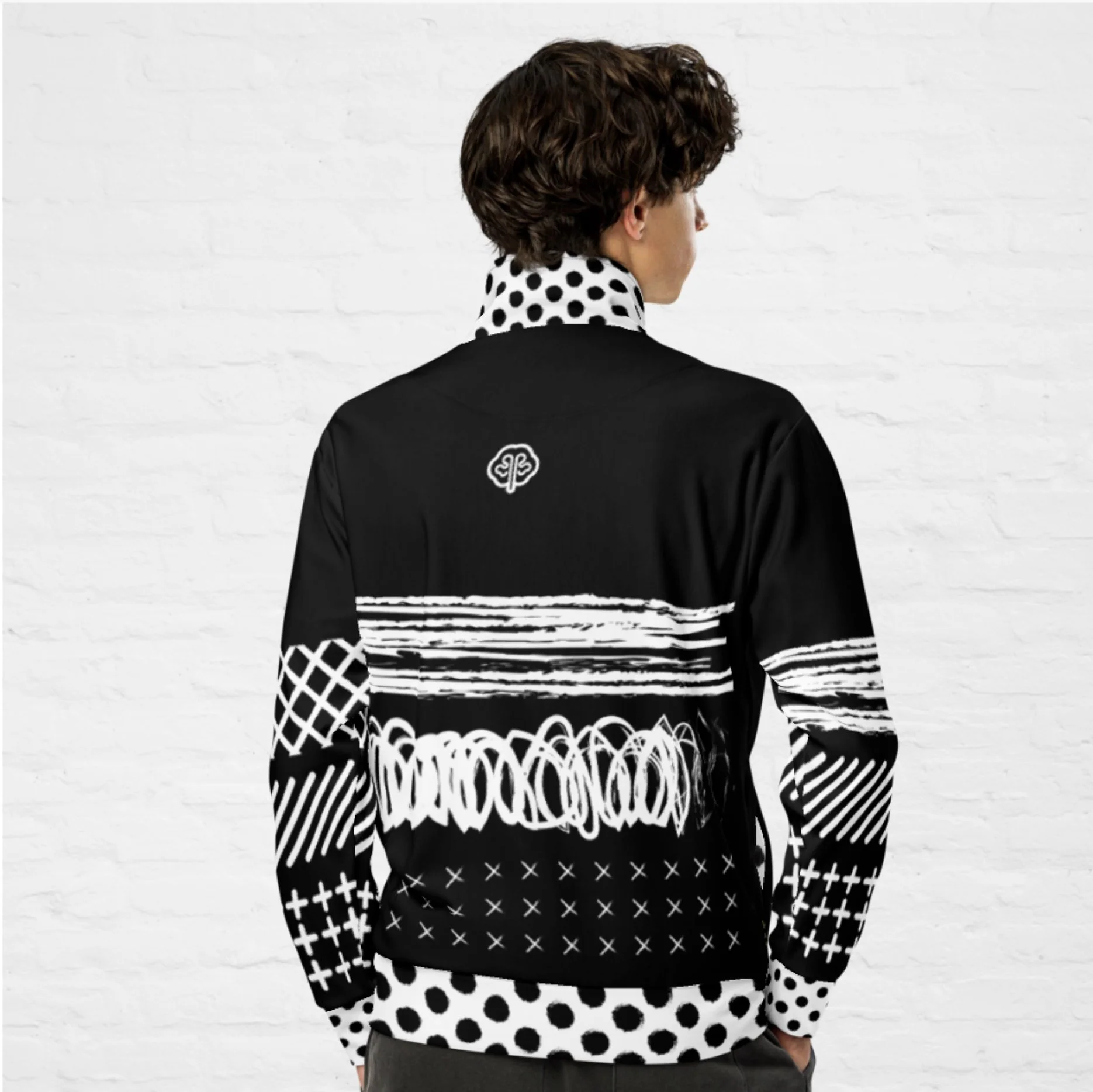 TrackTop Frt Blk 5 - Images.jpg