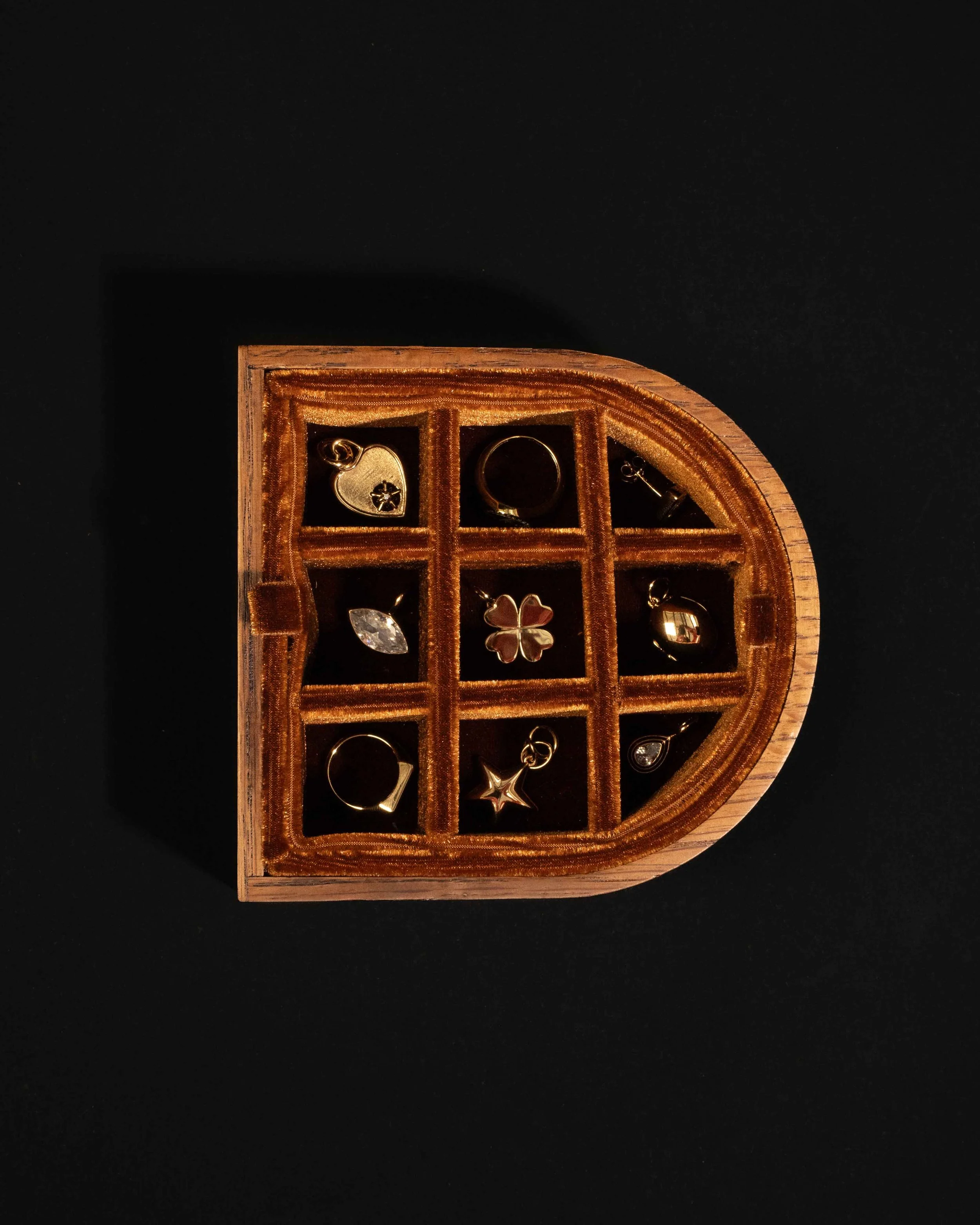 MADE YOURS_FLAT LAY_27.jpg