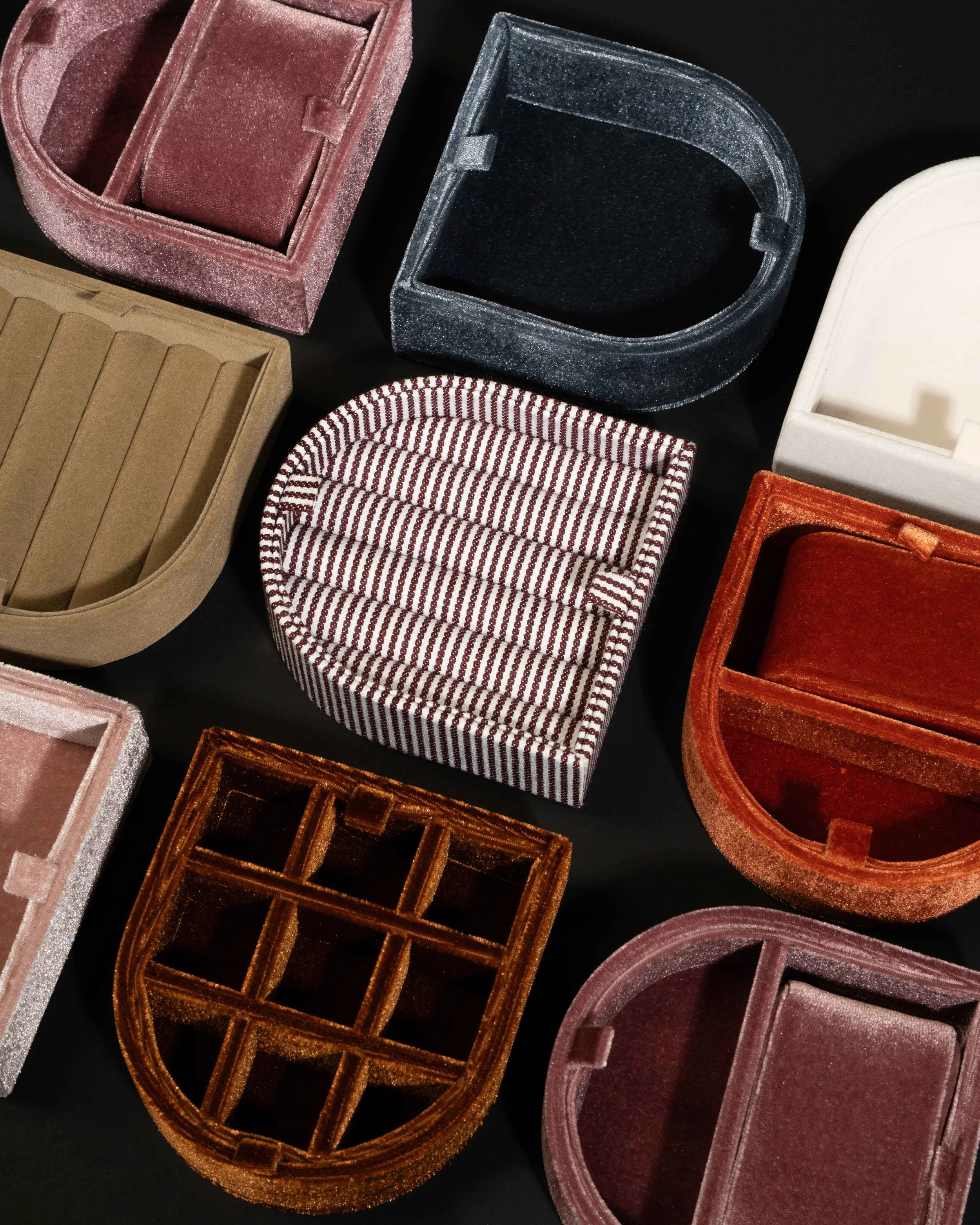 MADE YOURS_FLAT LAY_52.jpg