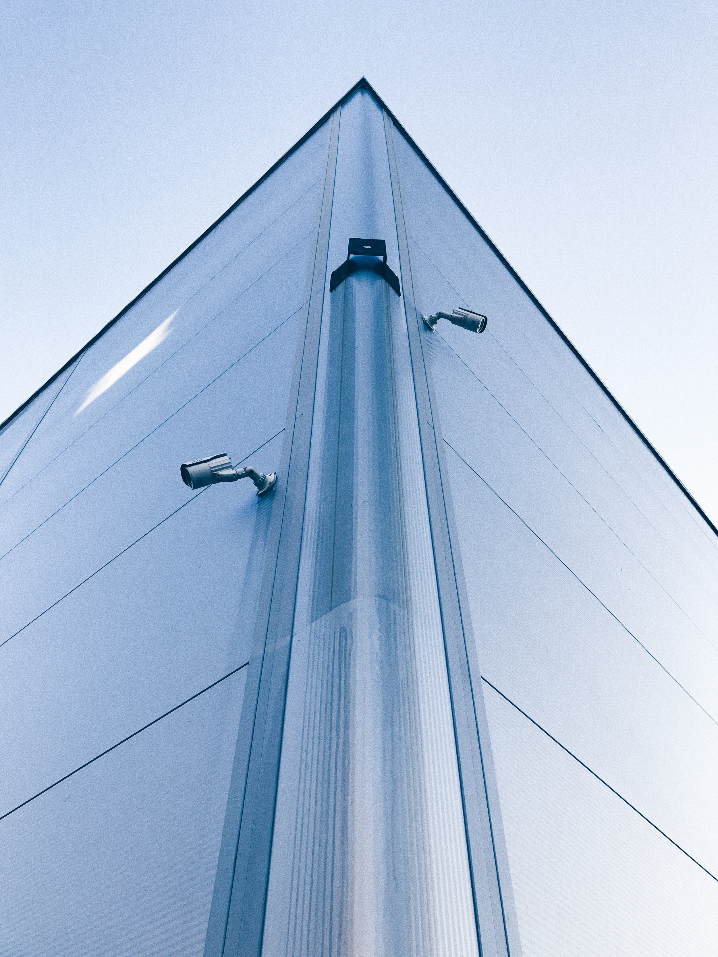 Security cameras on commercial building