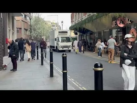 Rewind Through Carnaby Street