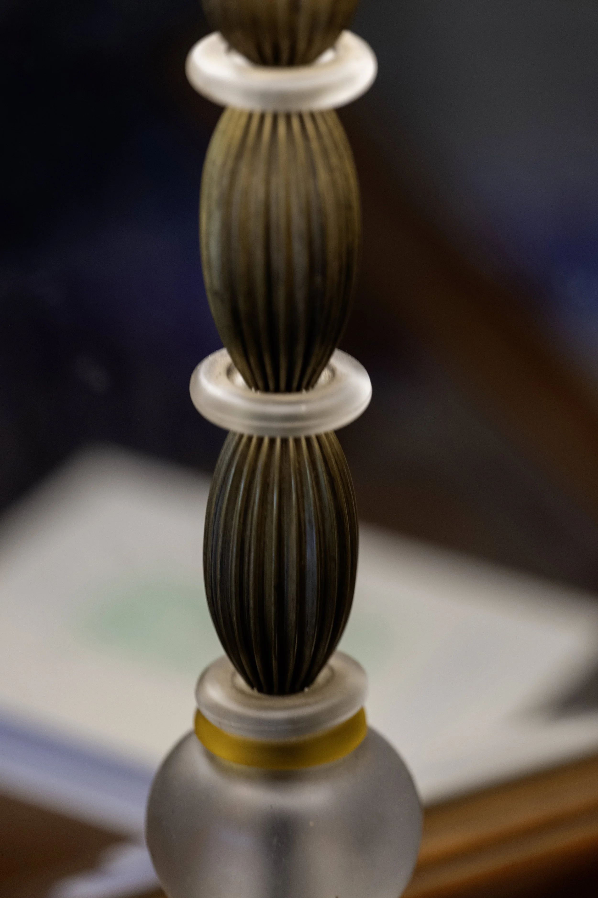 lampe laiton doré pied coupelle verre_01.JPG