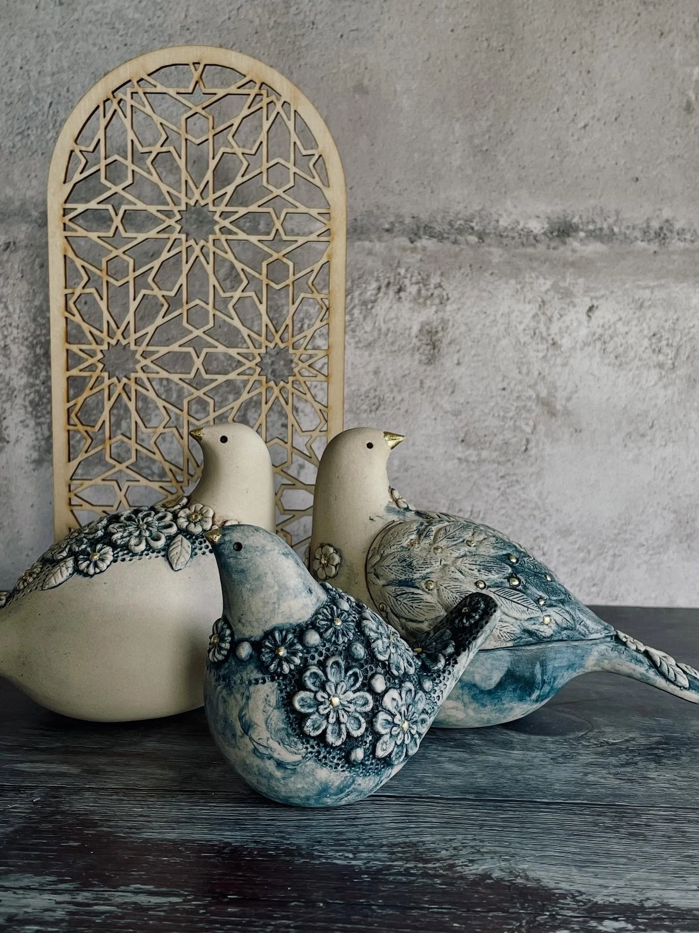 Potfest, Melton Mowbray is this weekend! It&rsquo;s my last show this year and I will be selling off lots of small pieces and one-off items. The times are, 3pm - 7pm Friday, 10 am - 4pm Saturday &amp; Sunday. All details are on the Potfest website. @